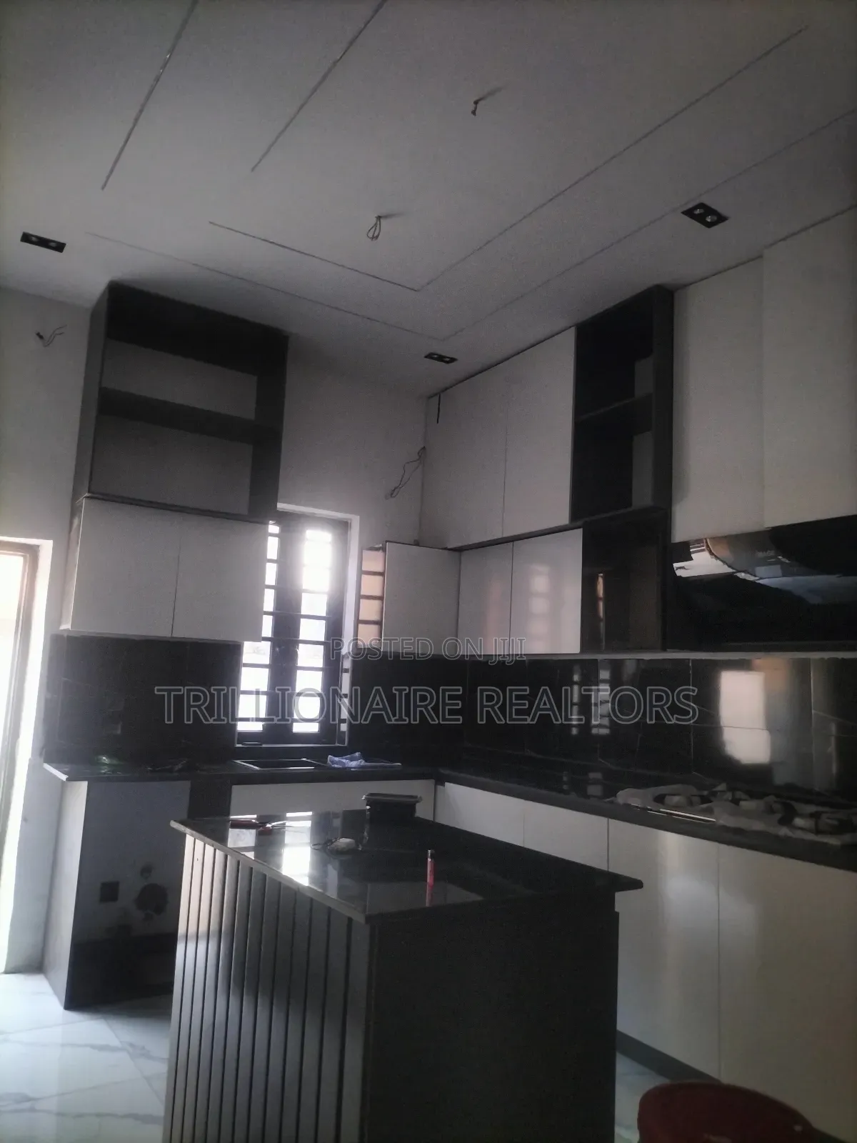 5bdrm Duplex in Happy Land, Sangotedo for sale in Sangotedo