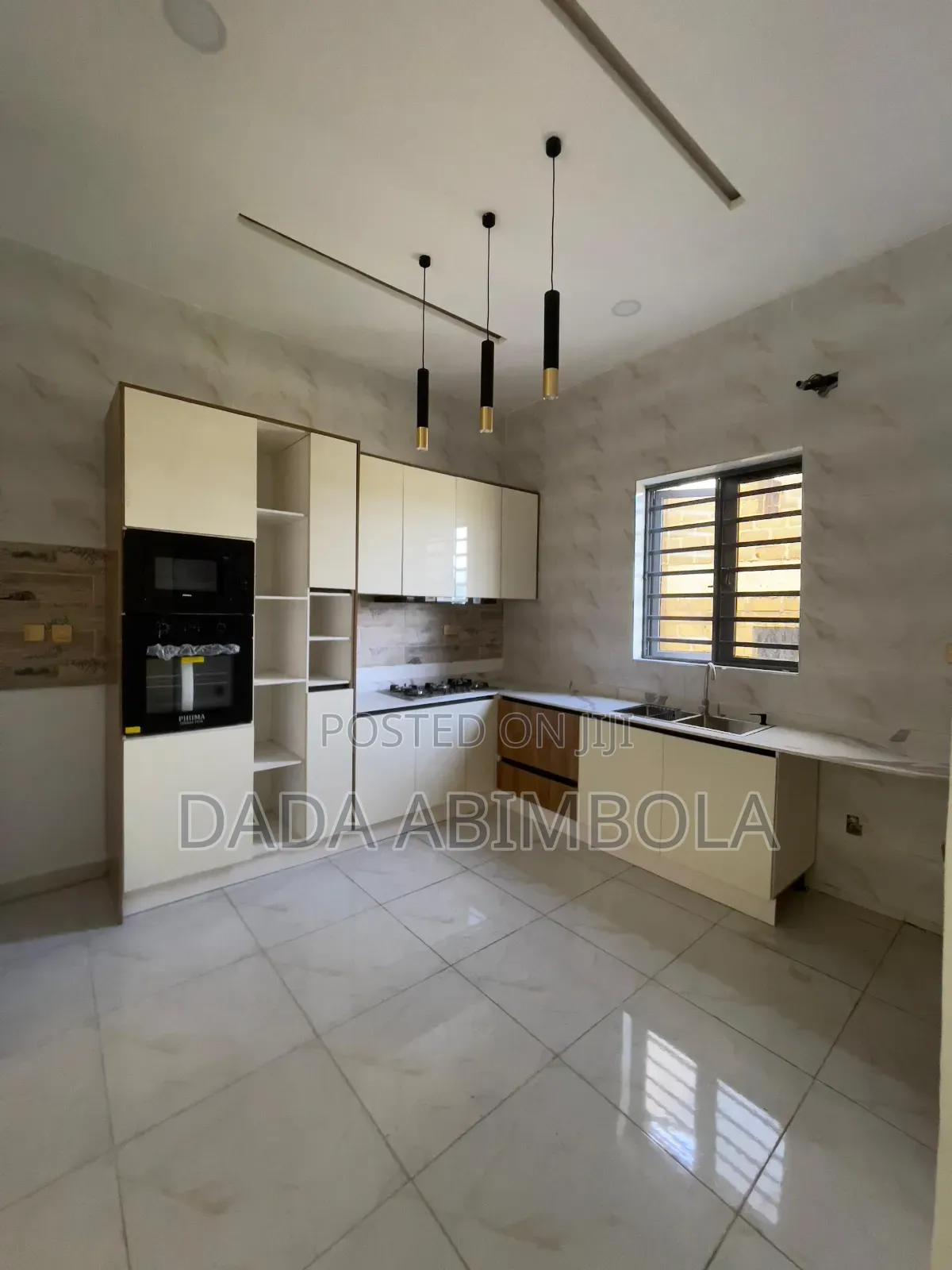 2bdrm Block of Flats in Lekki for sale in Lekki