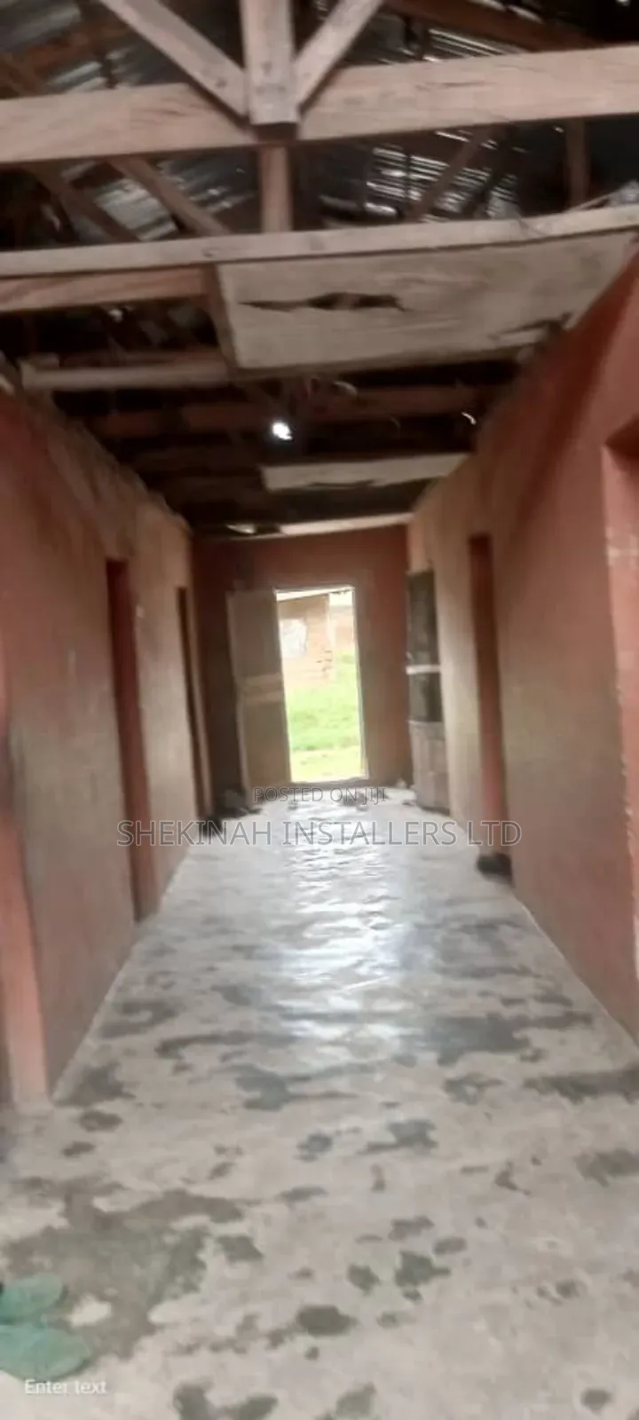 8bdrm House in Boluwaji, Ibadan for sale in Ibadan