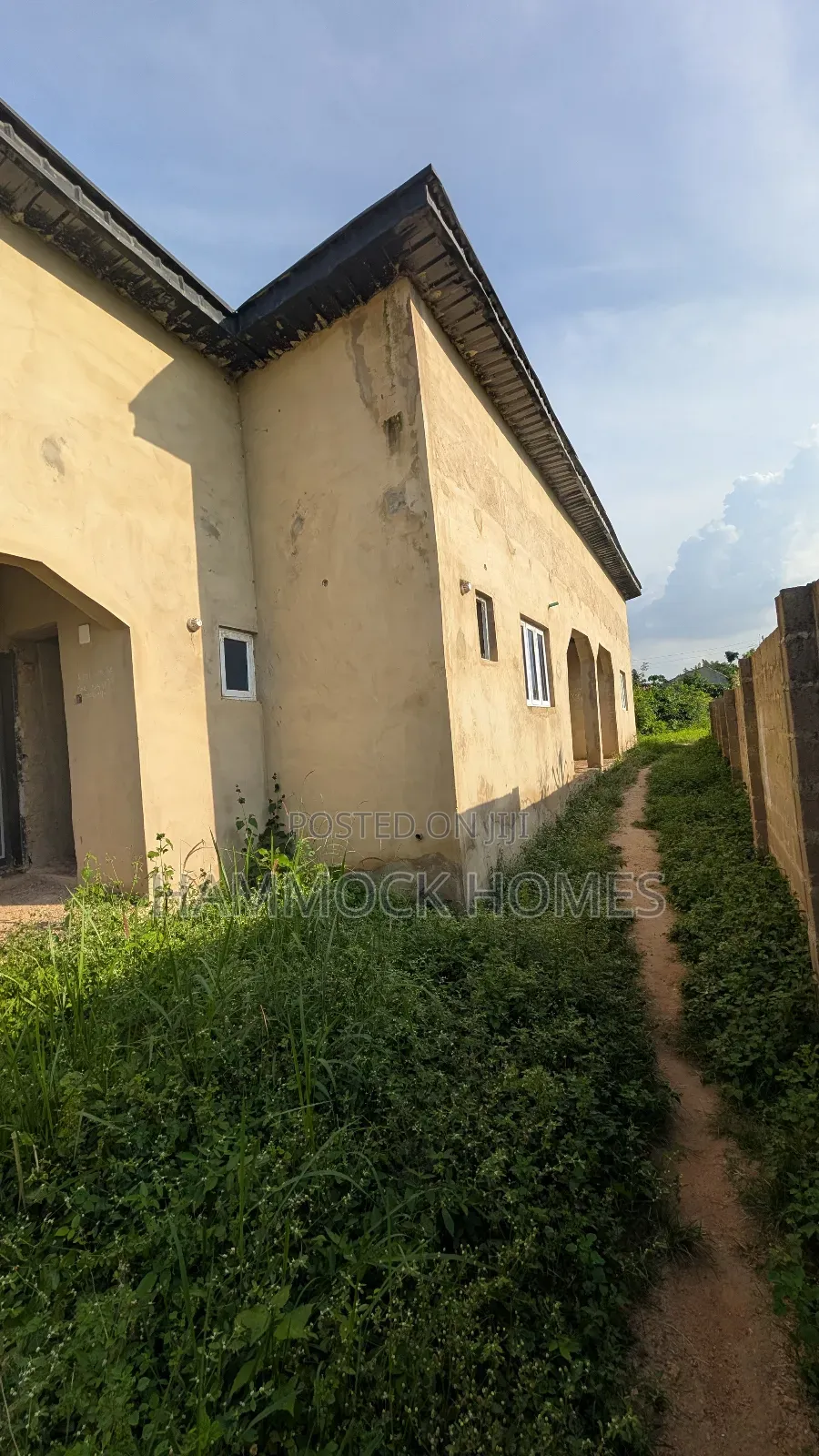 4bdrm Bungalow in Model City Estate, Ojoo for sale in Ojoo