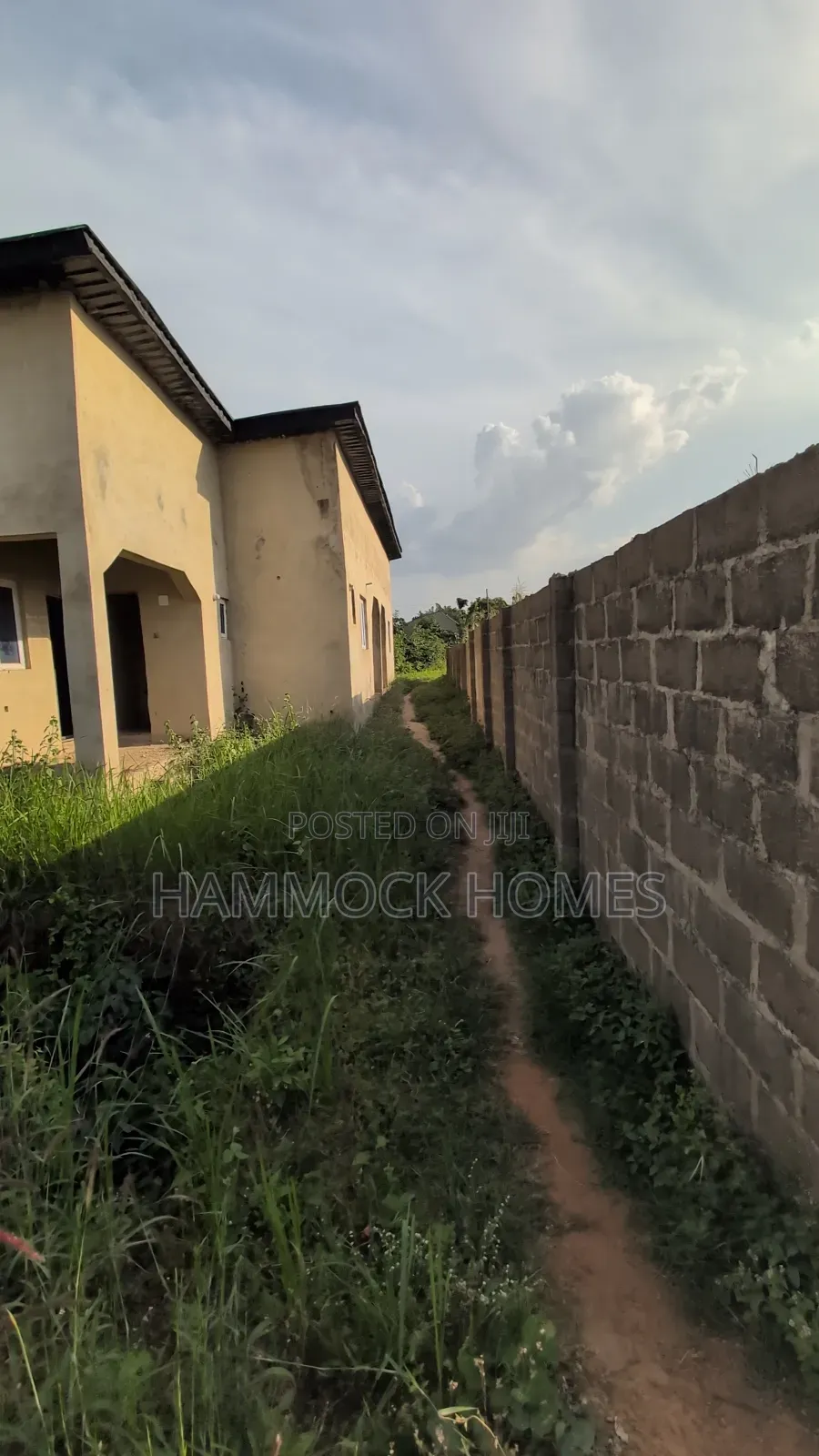 4bdrm Bungalow in Model City Estate, Ojoo for sale in Ojoo