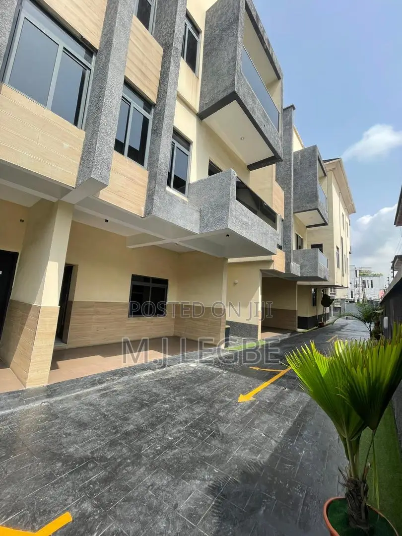 Furnished 4bdrm Duplex in Ikoyi for rent in Ikoyi