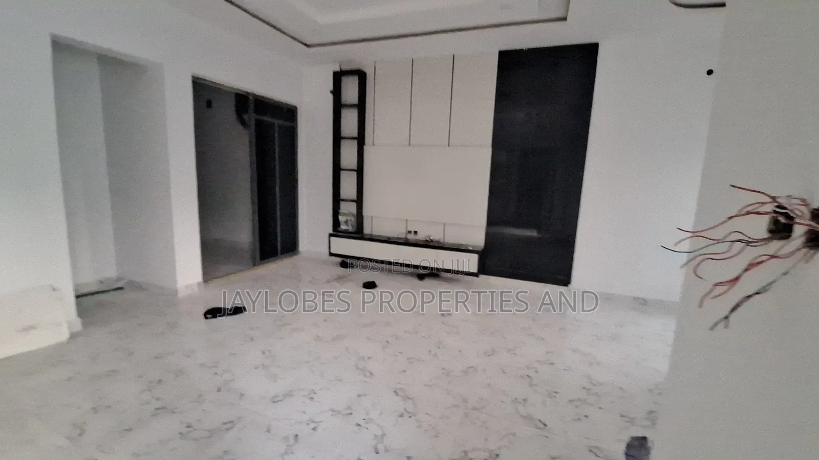 8bdrm Duplex in Ivory Height, Obio-Akpor for sale in Obio-Akpor