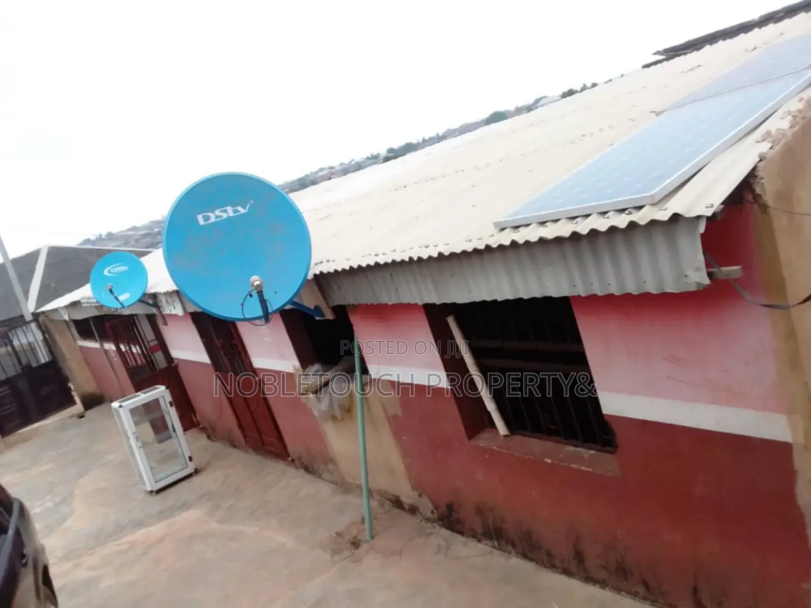 8rooms Hotel With Swimming Pool and Other Modern Facilities at Ikorodu in Ita Oluwo