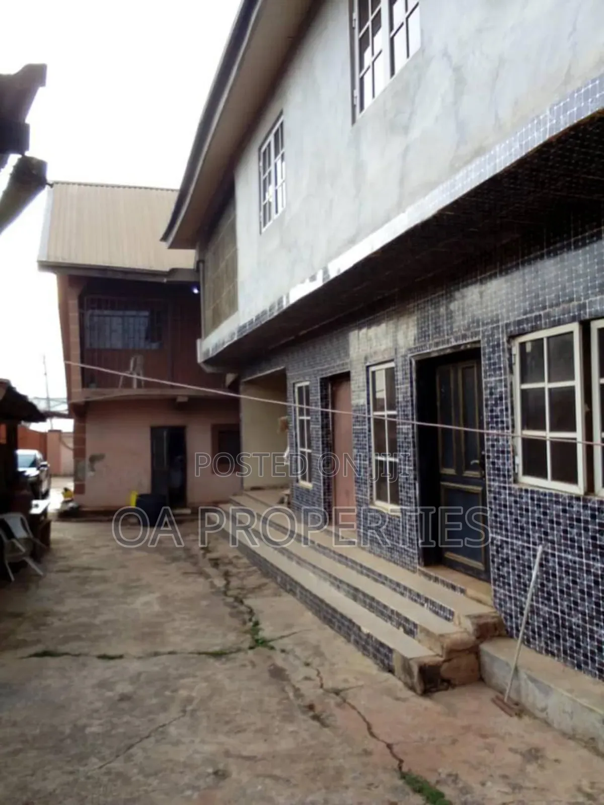 5bdrm Duplex in Akure for sale in Akure