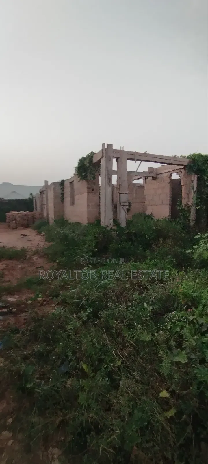 2bdrm Block of Flats in Royaltor Real Estate, Benin City for sale in Benin City