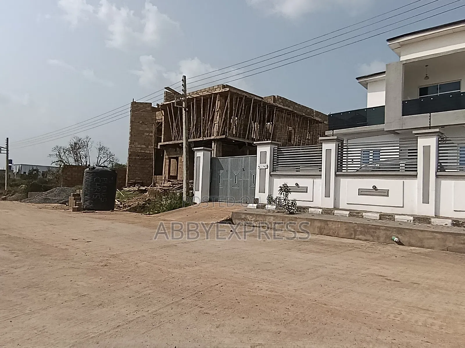 Plots Of Land For Sale Along Tipper Garage,Challenge Ibadan in Akala Express