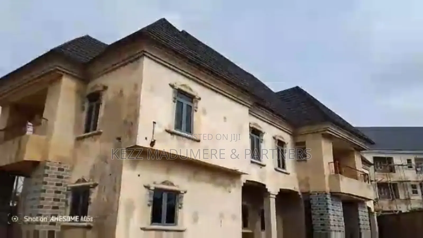 7bdrm House in Near New Abia State for sale in Umuahia