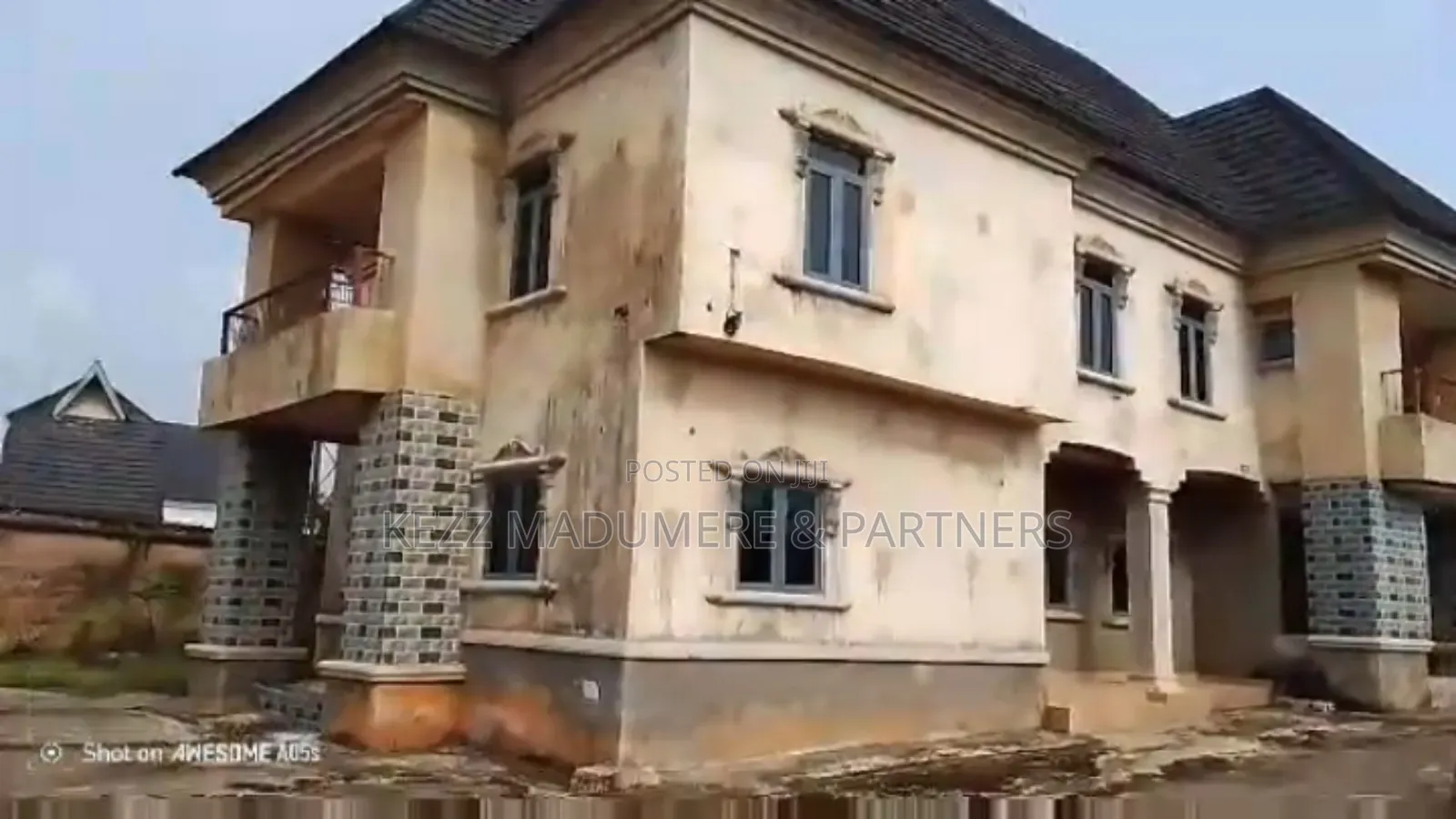 7bdrm House in Near New Abia State for sale in Umuahia