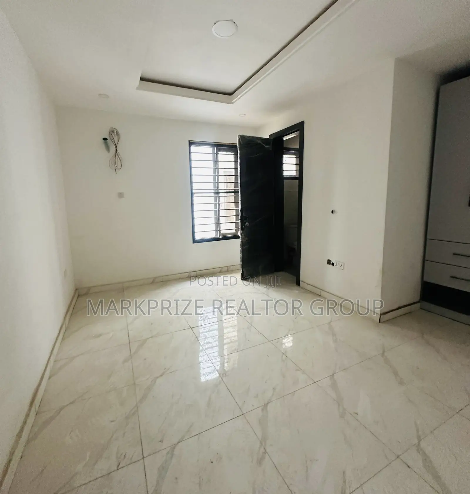 4bdrm Duplex in Maryland Lagos for sale in Maryland