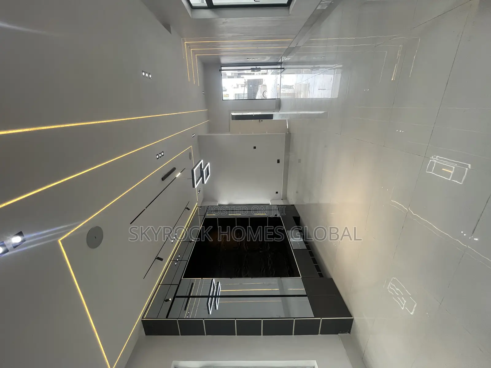 5bdrm Duplex in Ado / Ajah for sale in Ado / Ajah