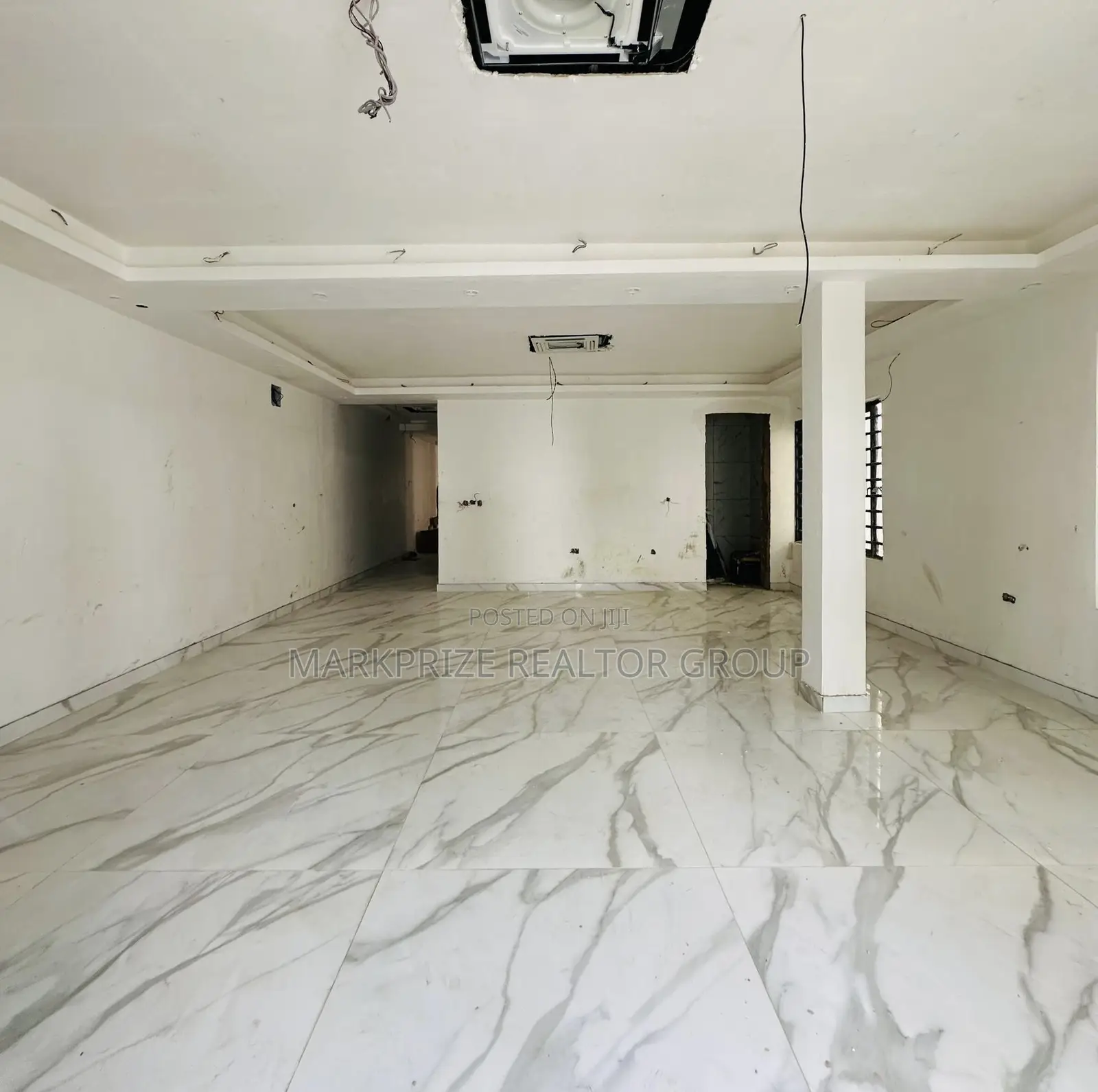5bdrm Duplex in Ikeja Gra Lagos for sale in Ikeja GRA
