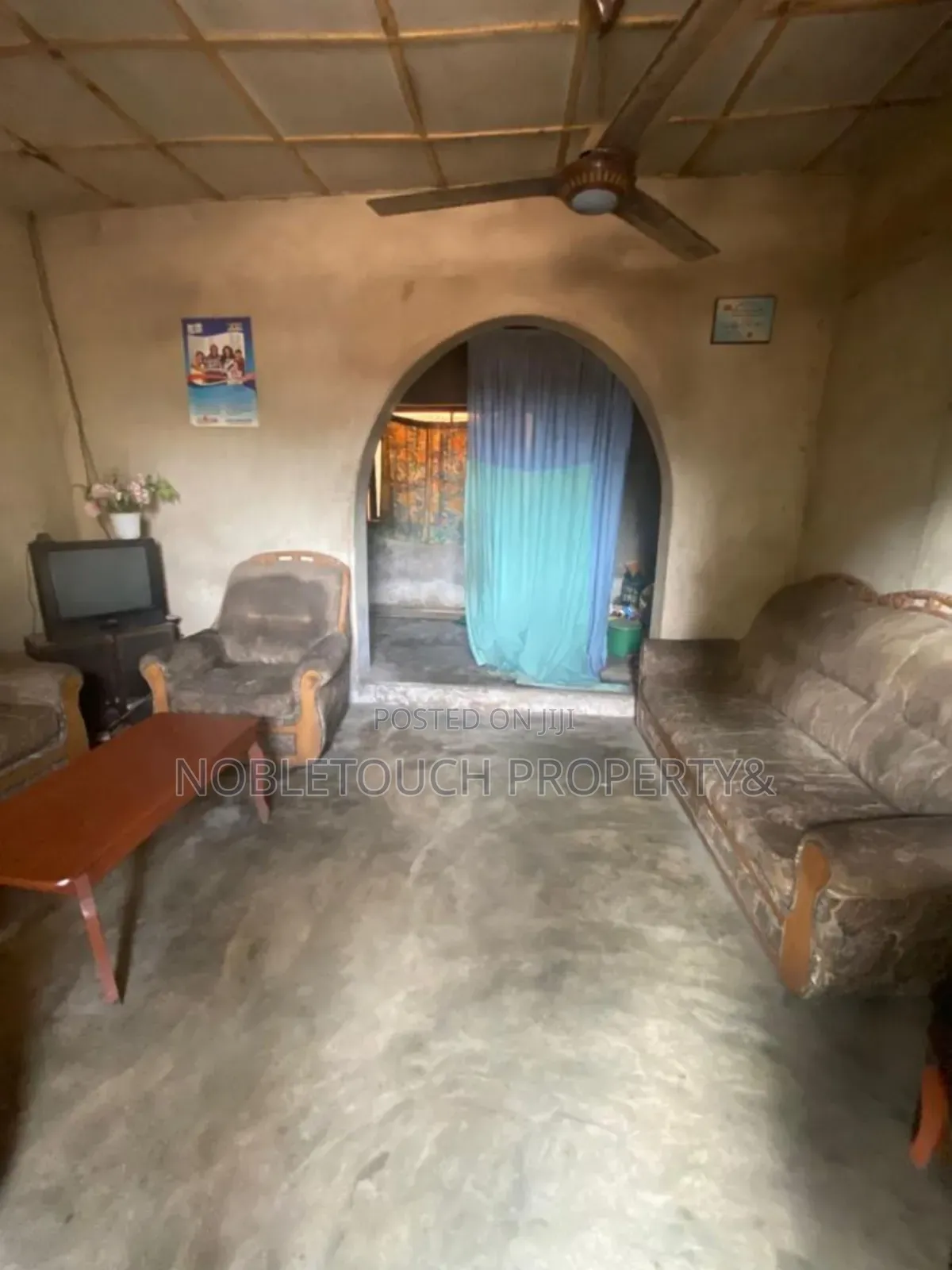 3bdrm Bungalow in Igando Lagos, Akesan for sale in Akesan