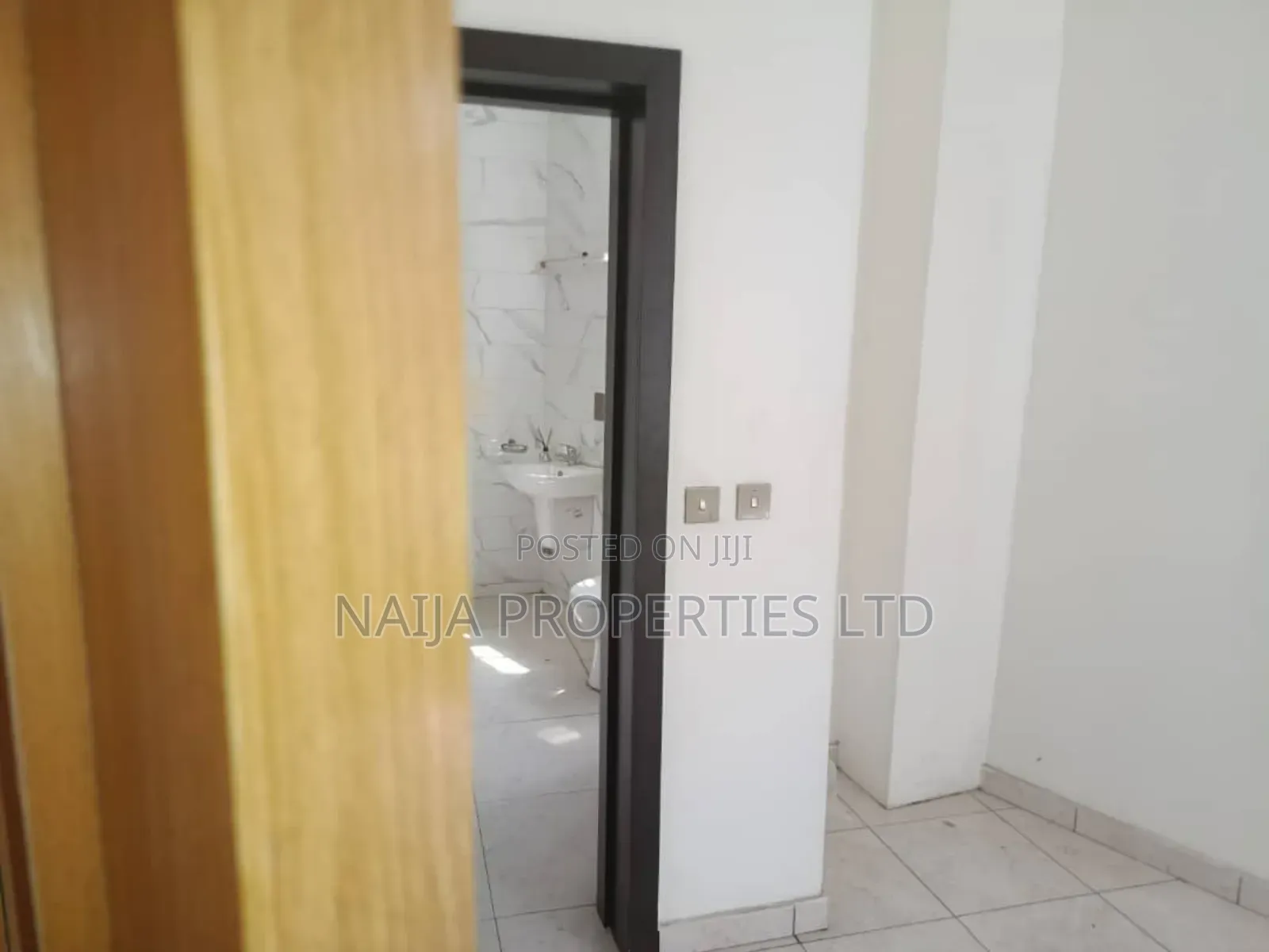6 Bedroom Detached House Off Ikoyi Club for Lease in Ikoyi