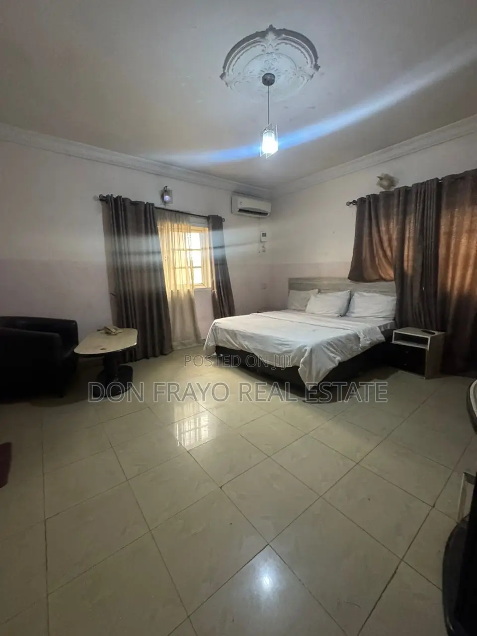 24 Rooms Functional Hotel for Sale at Oluyole Estate Ibadan in Oluyole Estate