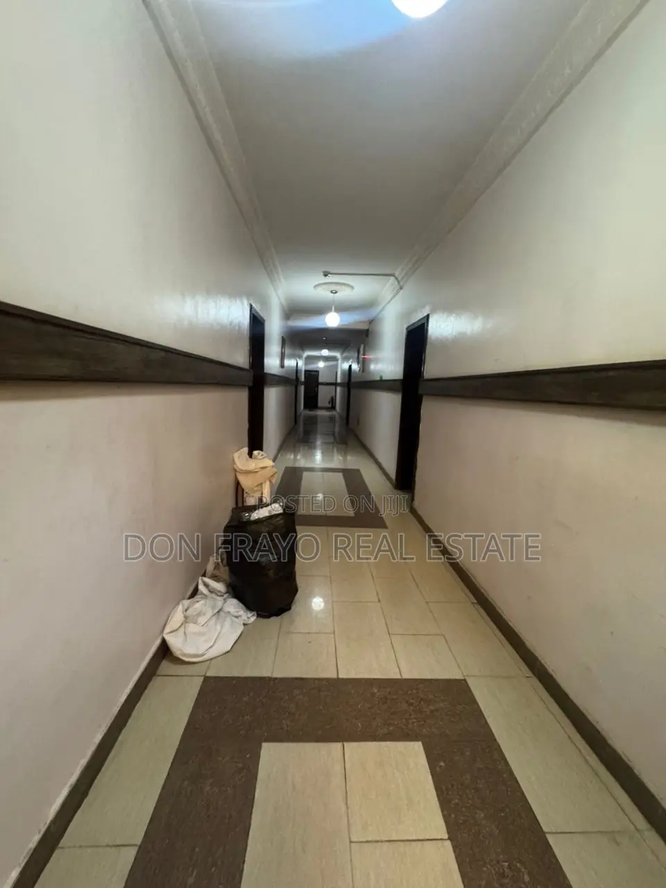 24 Rooms Functional Hotel for Sale at Oluyole Estate Ibadan in Oluyole Estate