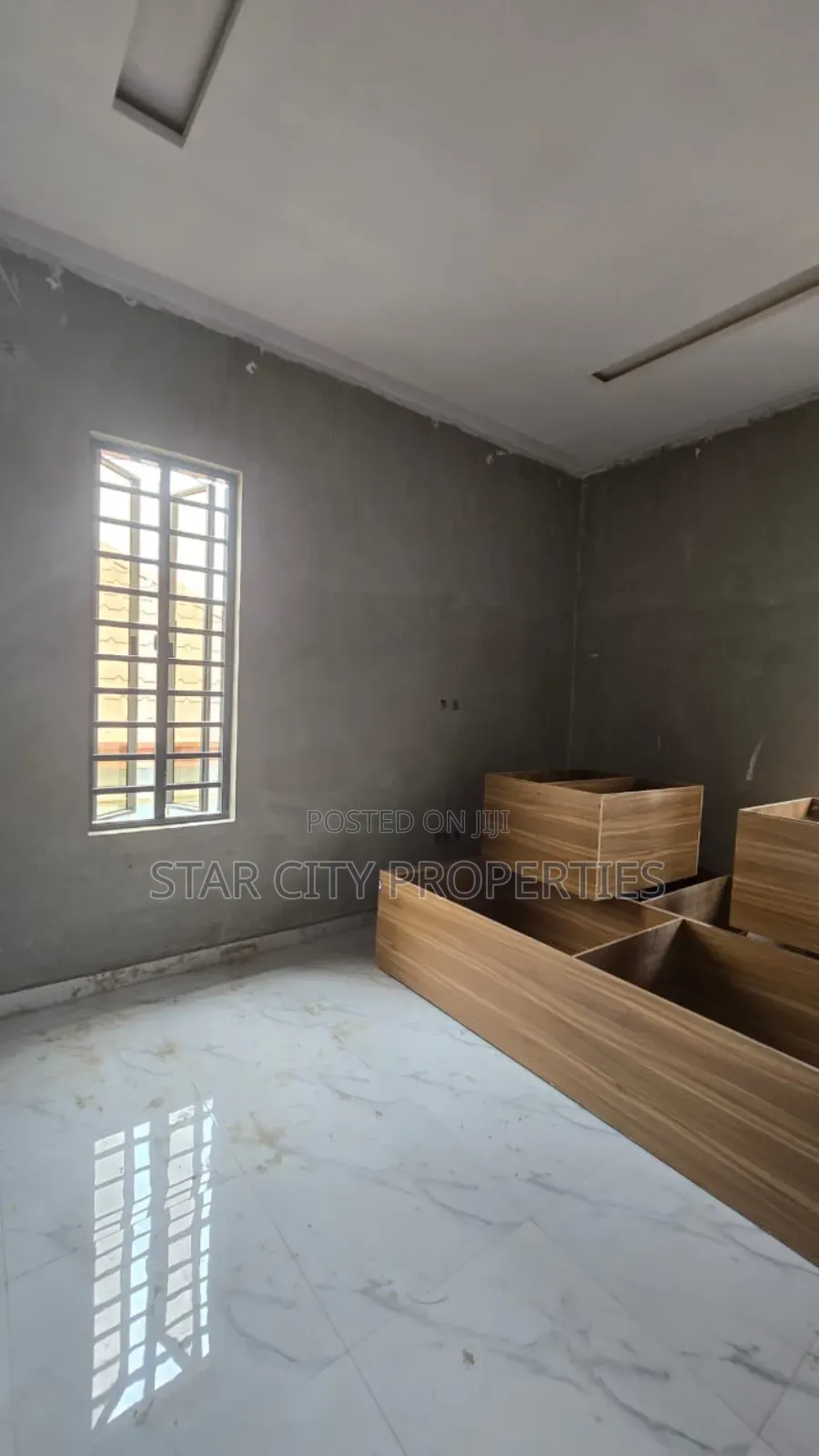 5bdrm Duplex in Omole Ph 2 for sale in Omole Phase 2