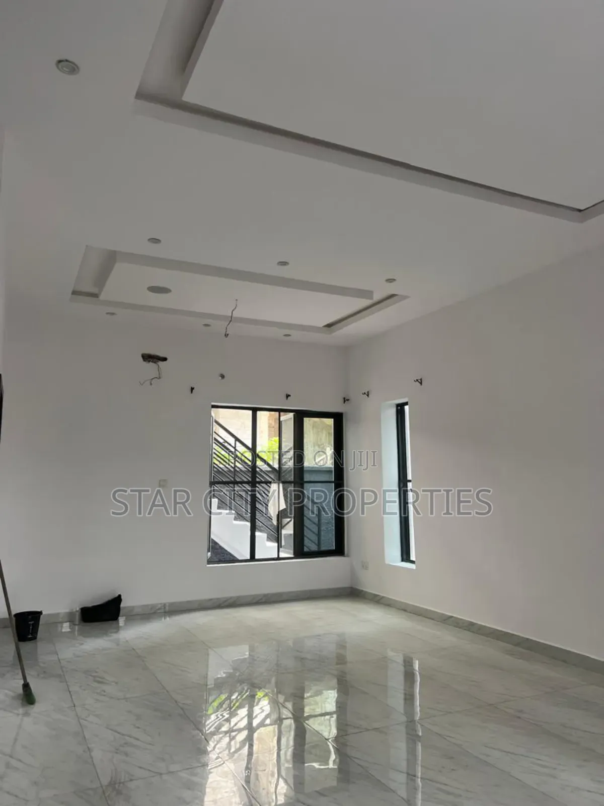 5bdrm Duplex in Ikeja, Adeniyi Jones for rent in Adeniyi Jones