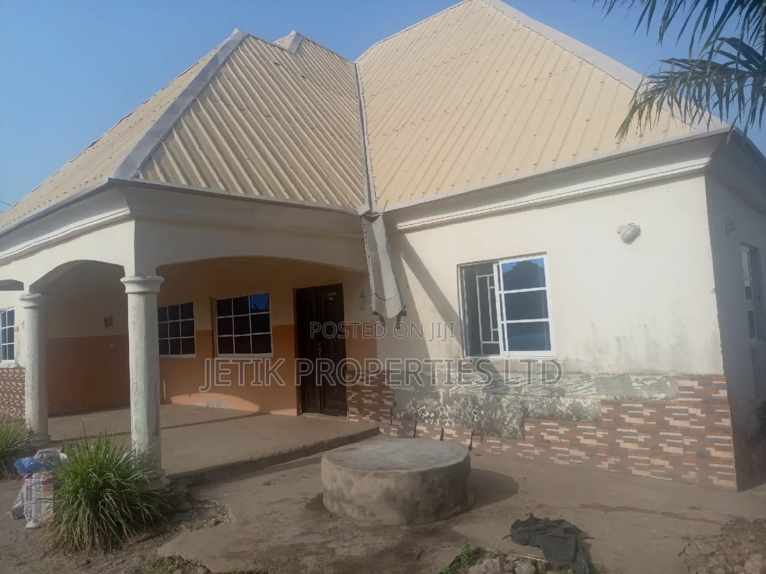 4bdrm Bungalow in Yaikyo New Road, Makurdi for sale in Makurdi
