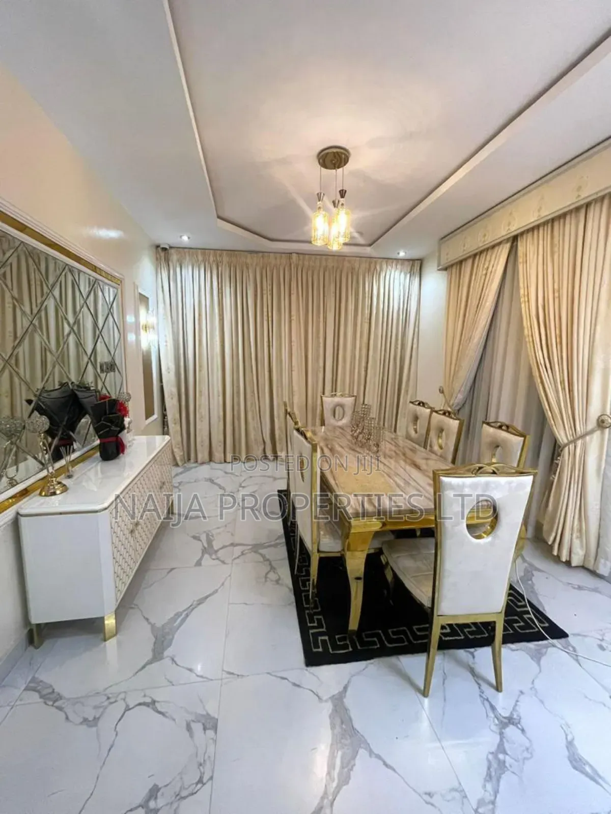 5bdrm Duplex in Lekki Phase 1 for sale in Lekki Phase 1