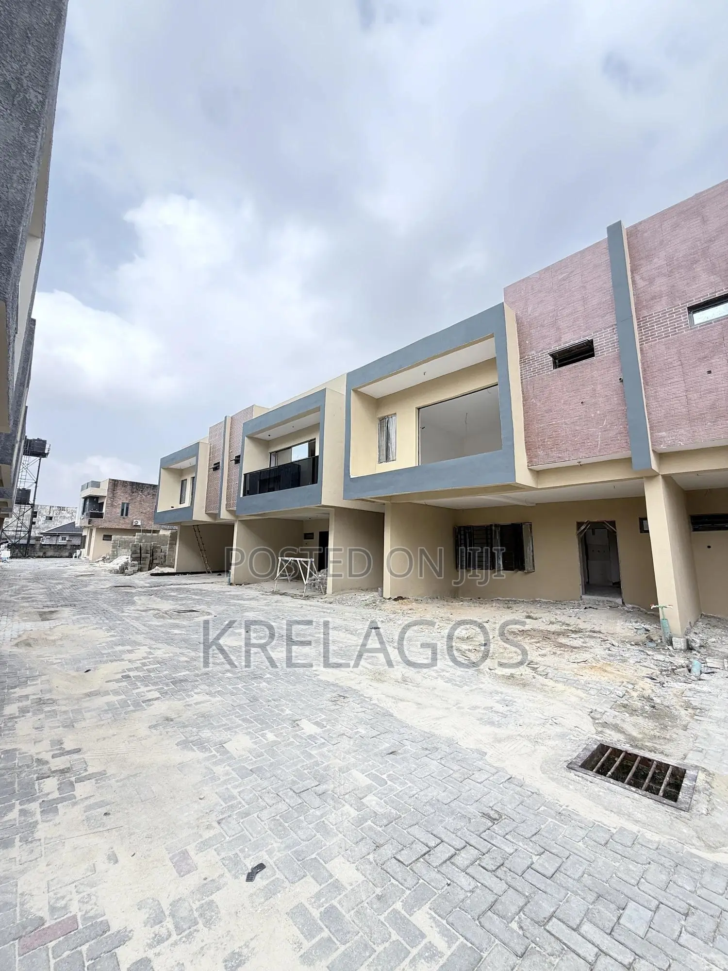 3bdrm Duplex in Abijo for sale in Abijo