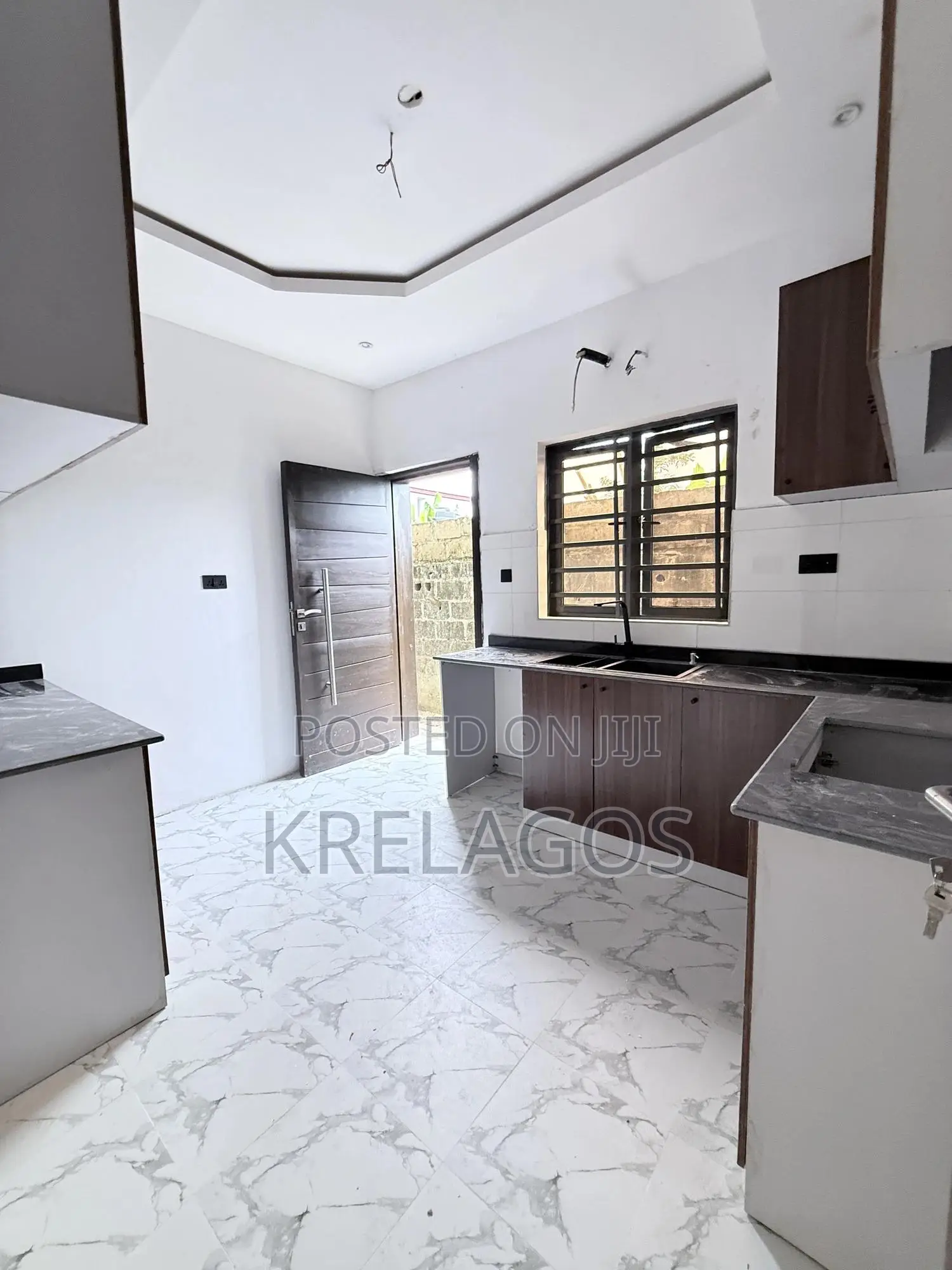 3bdrm Duplex in Abijo for sale in Abijo