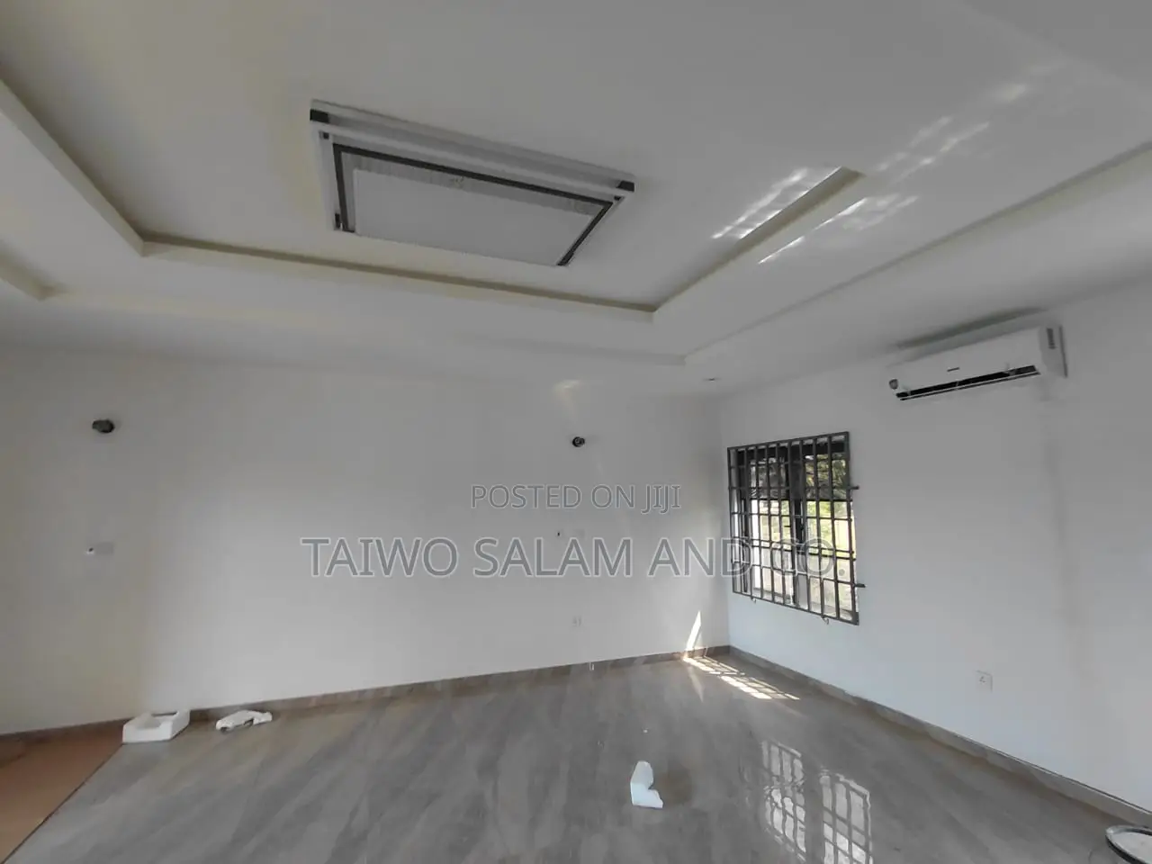 4bdrm Duplex in Alalubosa for sale in Alalubosa