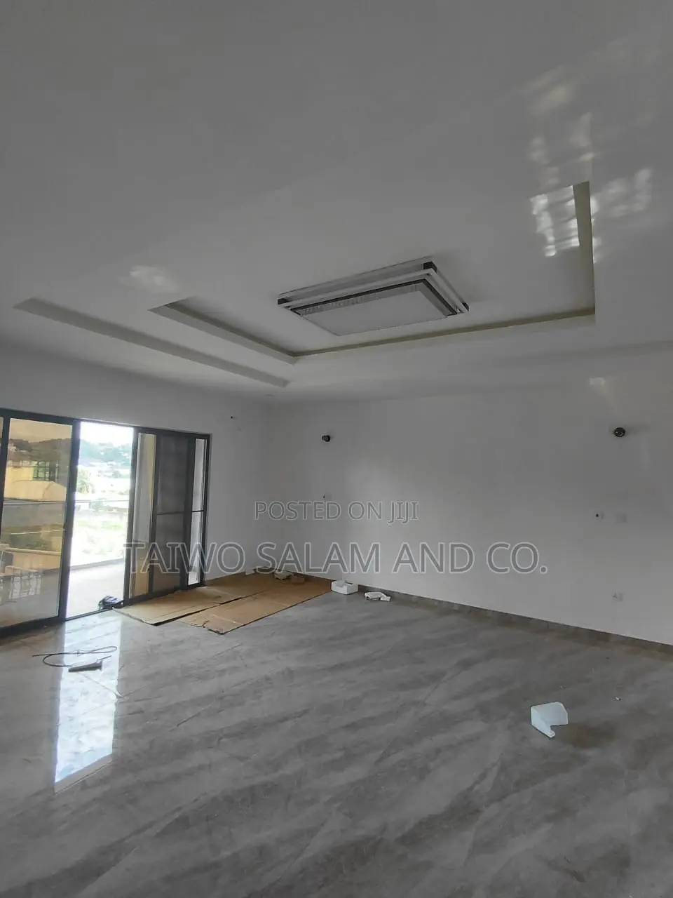 4bdrm Duplex in Alalubosa for sale in Alalubosa