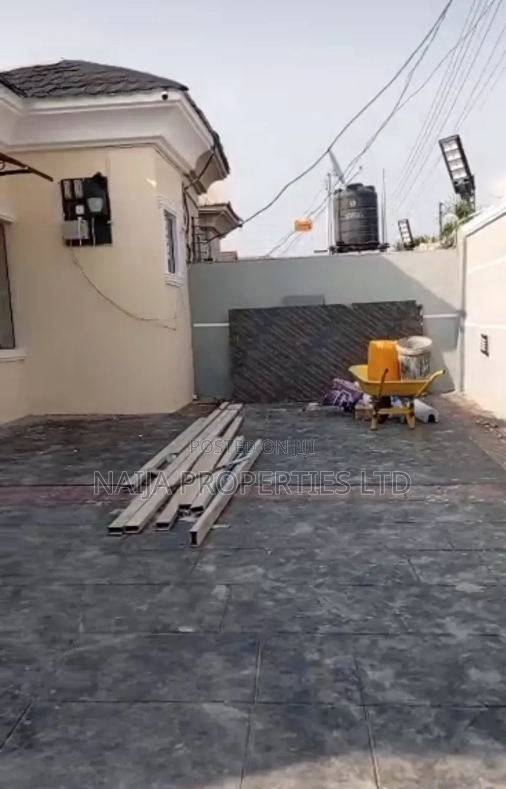 3bdrm Bungalow in Abraham Adesanya, Ajah for sale in Ajah