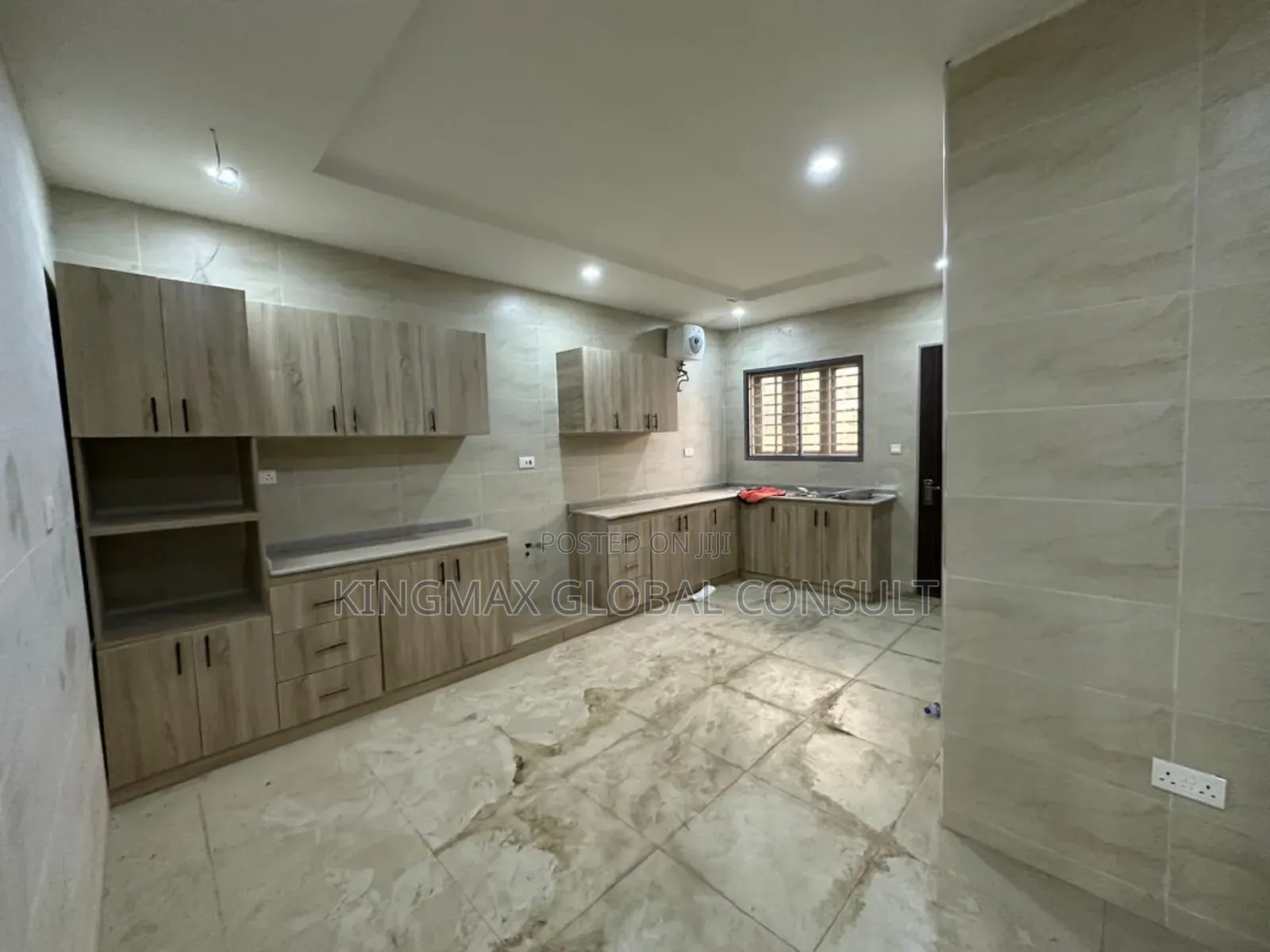 4bdrm Duplex in Maitama Abuja for sale in Maitama