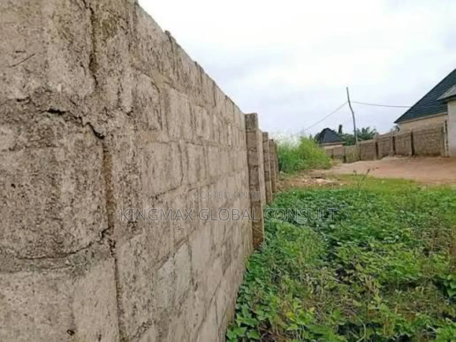 Distress Sell Alert * Sector Center A Plot 85 Size 3,120sqm in Guzape District