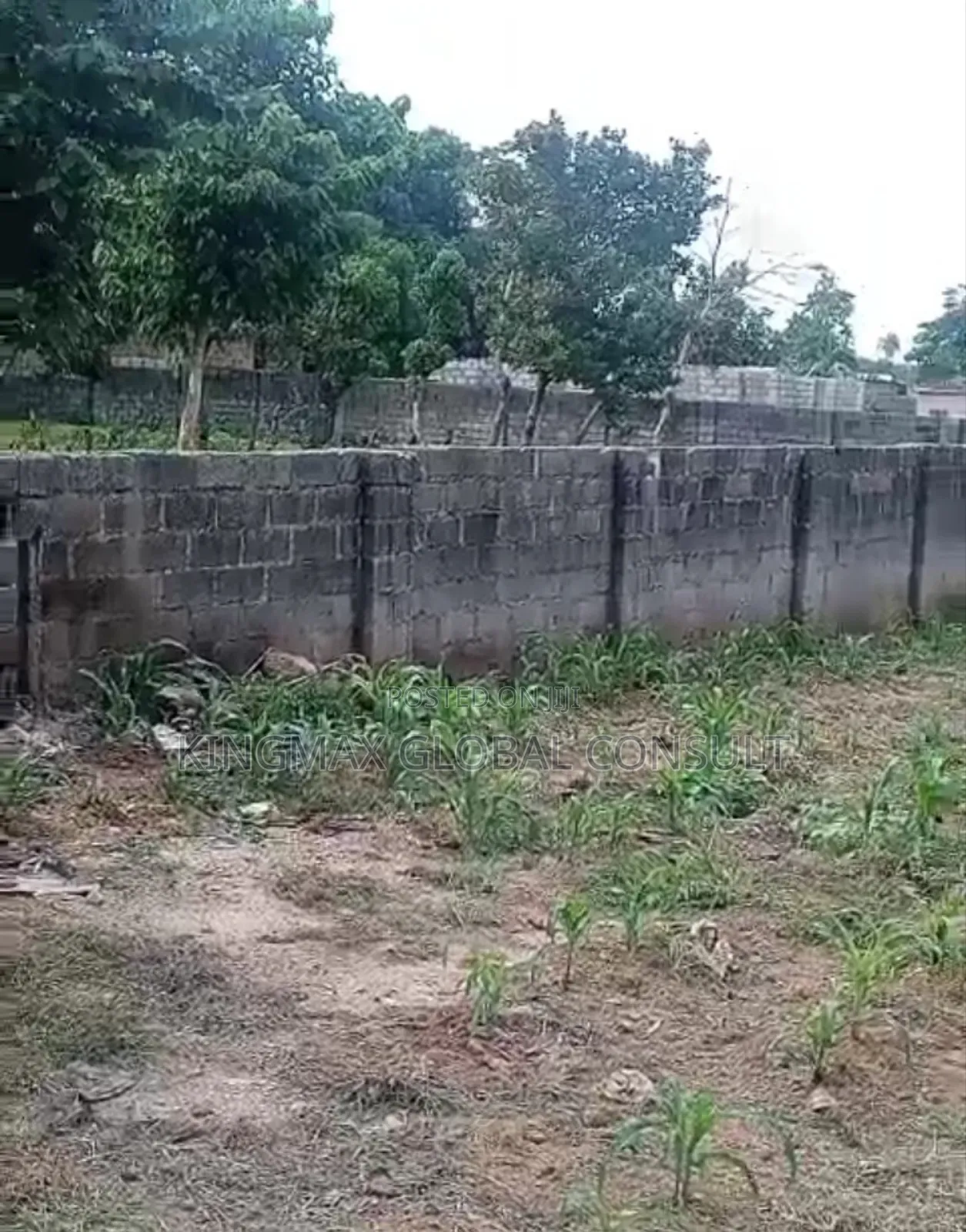 For Sale At Dape/Lifecamp. Plot 305 Size: 1,208.60sqm Title: Cofo in Dape