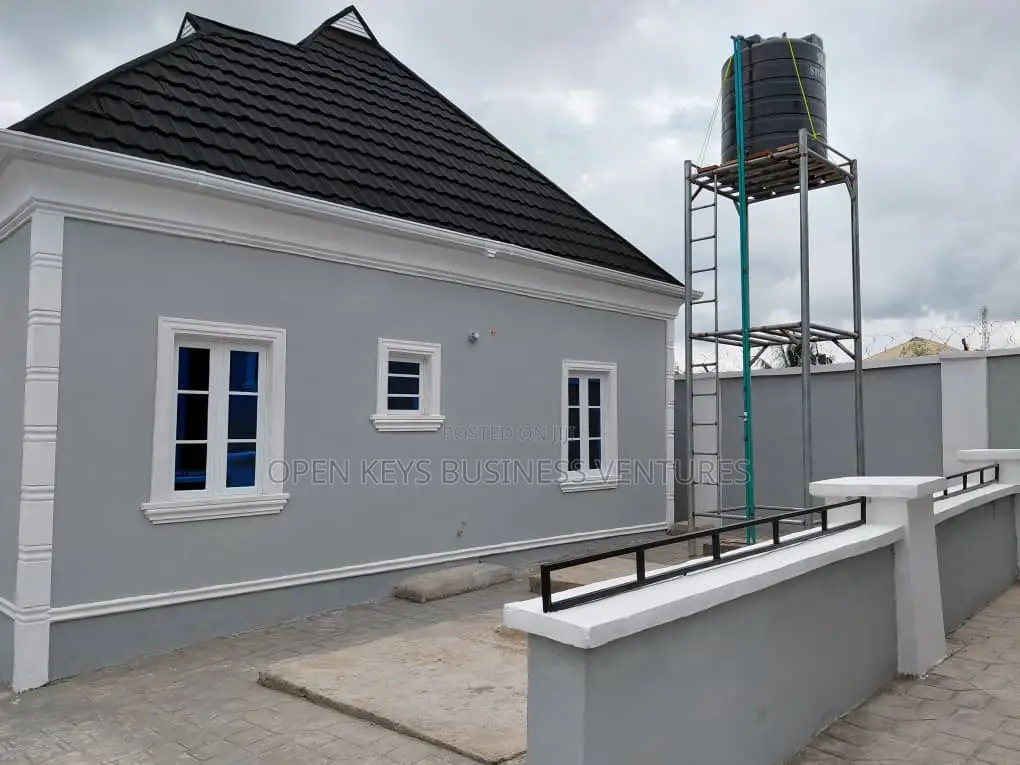 2bdrm Bungalow in Olive Est, Jericho for sale in Jericho