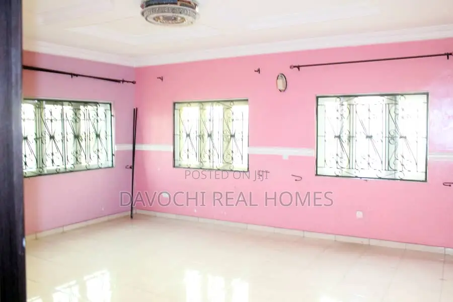 4bdrm Duplex in Awoyaya, Ajah, Sangotedo for sale in Sangotedo