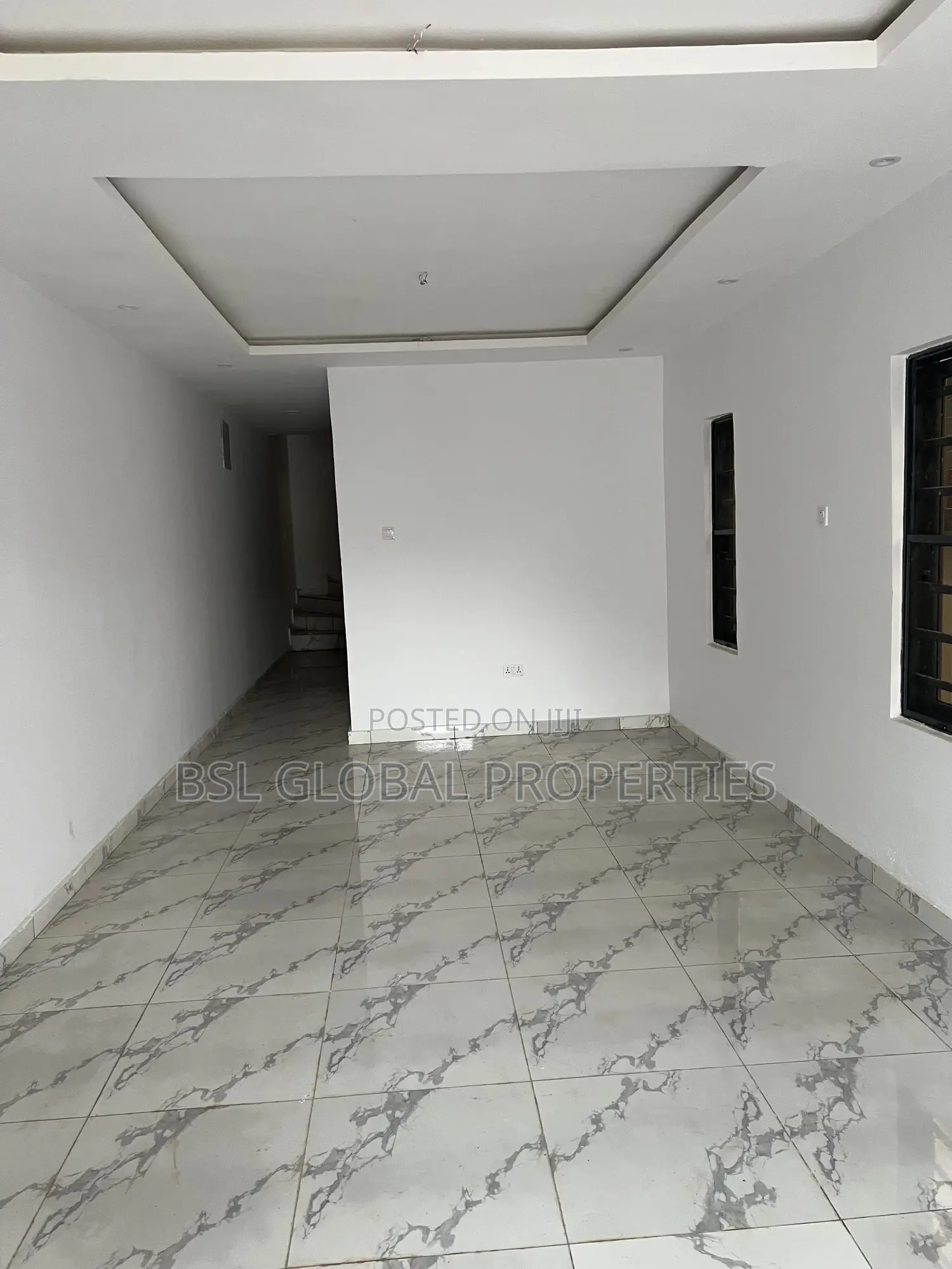 3bdrm Duplex in Omole Phase 2 for sale in Omole Phase 2