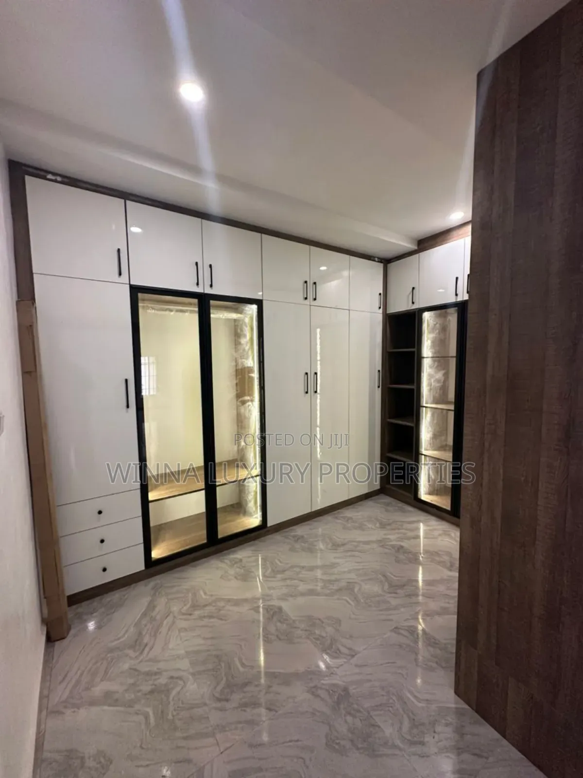 5bdrm Duplex in Opp Games Village, Kaura for sale in Kaura