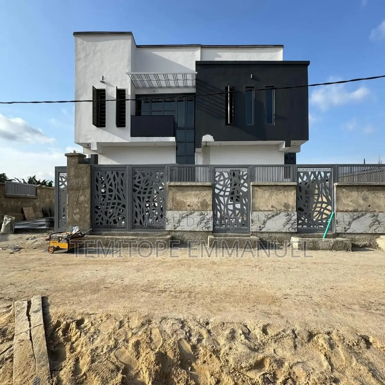 Furnished 4bdrm Duplex in Maryland for sale in Maryland