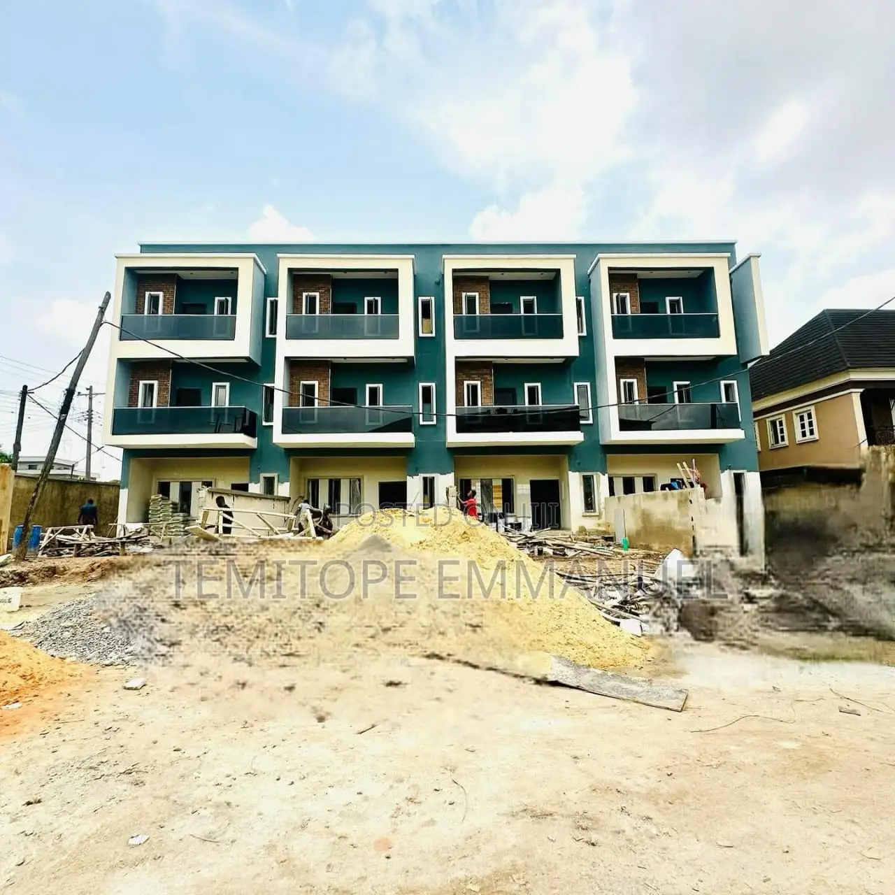 Furnished 4bdrm Duplex in Adeniyi Jones for sale in Adeniyi Jones