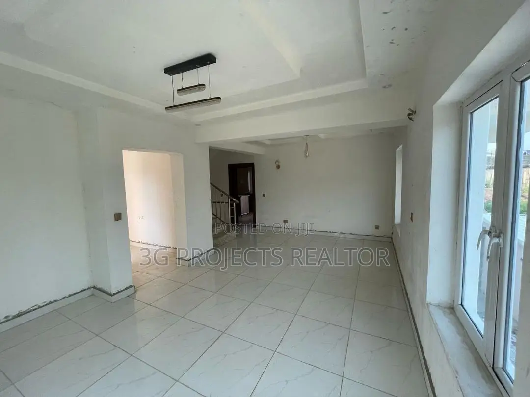 Furnished 4bdrm Townhouse/Terrace in Gudu for sale in Gudu