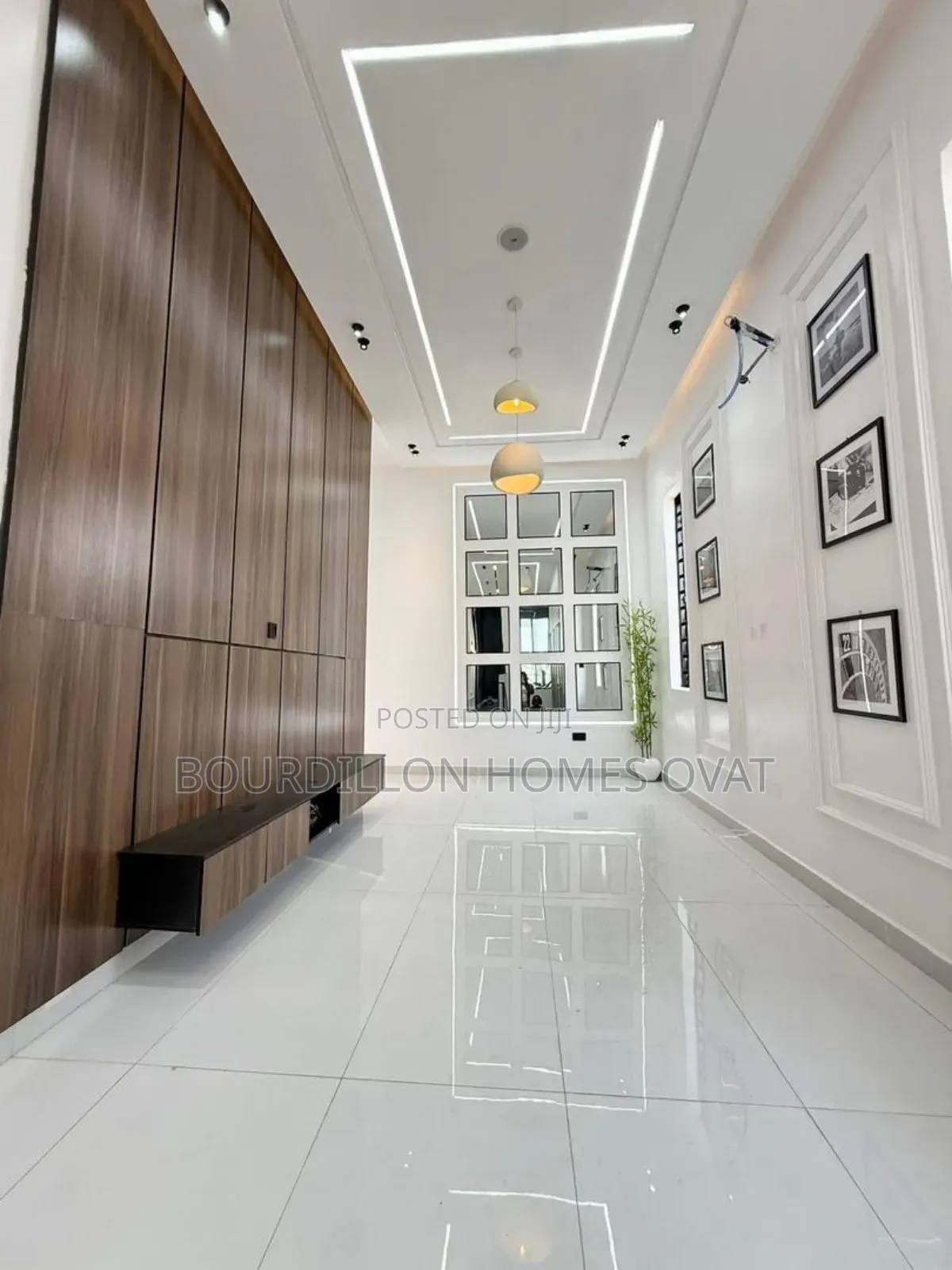 5bdrm Apartment in Ikota Lekki Lagos for sale in Ikota