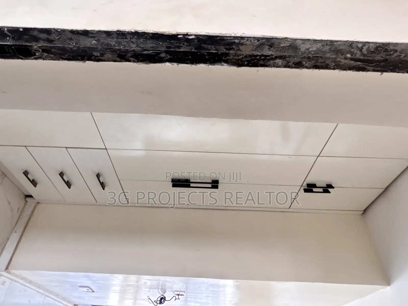 Furnished 4bdrm Townhouse/Terrace in Sunnyvale Gardens, Dakwo District in Dakwo District