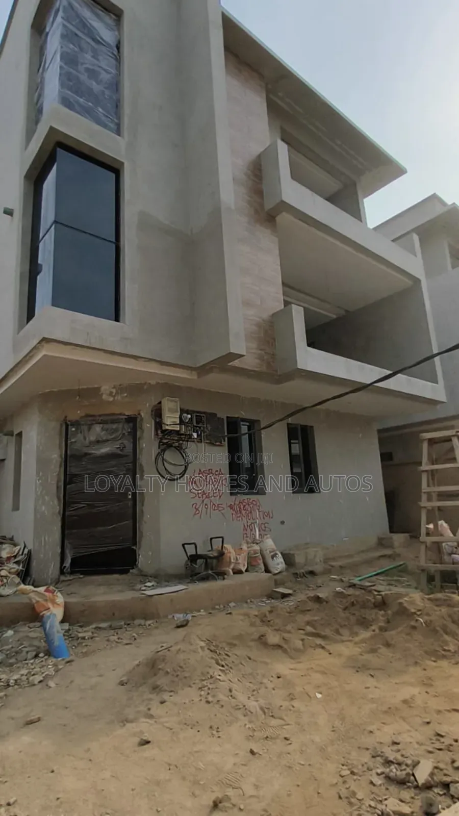 5bdrm Duplex in Magodo Phase 2 for sale in GRA Phase 2 Shangisha
