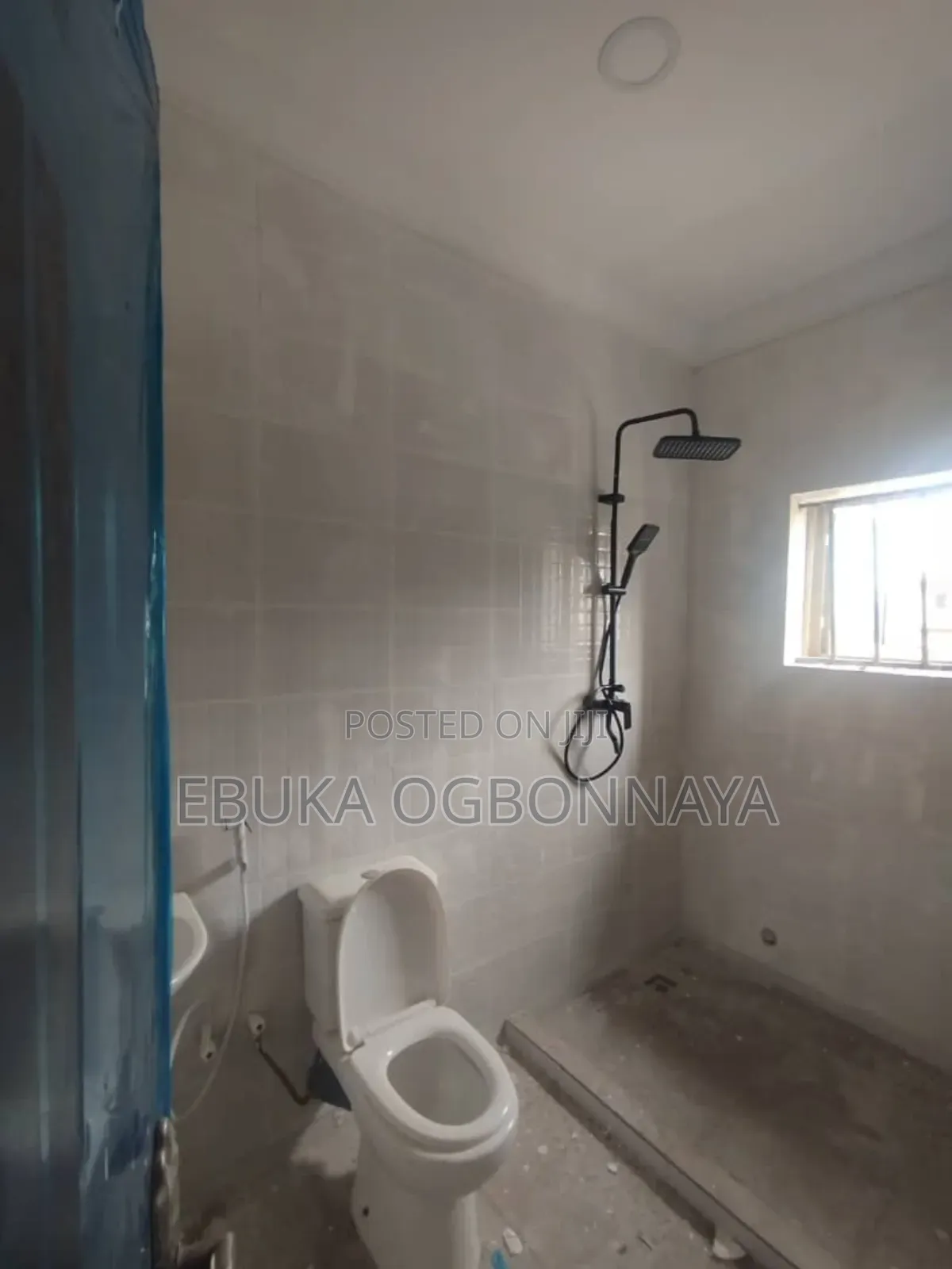 2bdrm Block of Flats in Shell Cooperative, Obio-Akpor for rent in Obio-Akpor