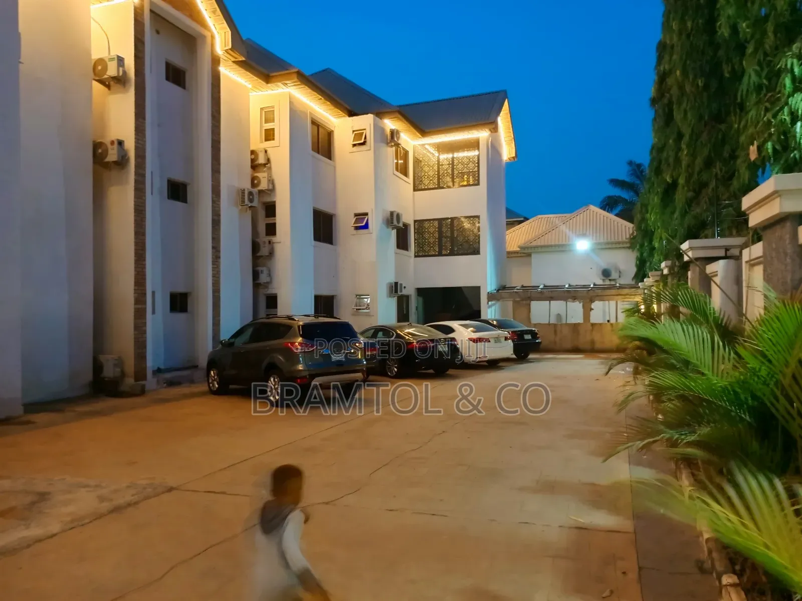 Furnished Studio Apartment in Garki 2 for rent in Garki 2