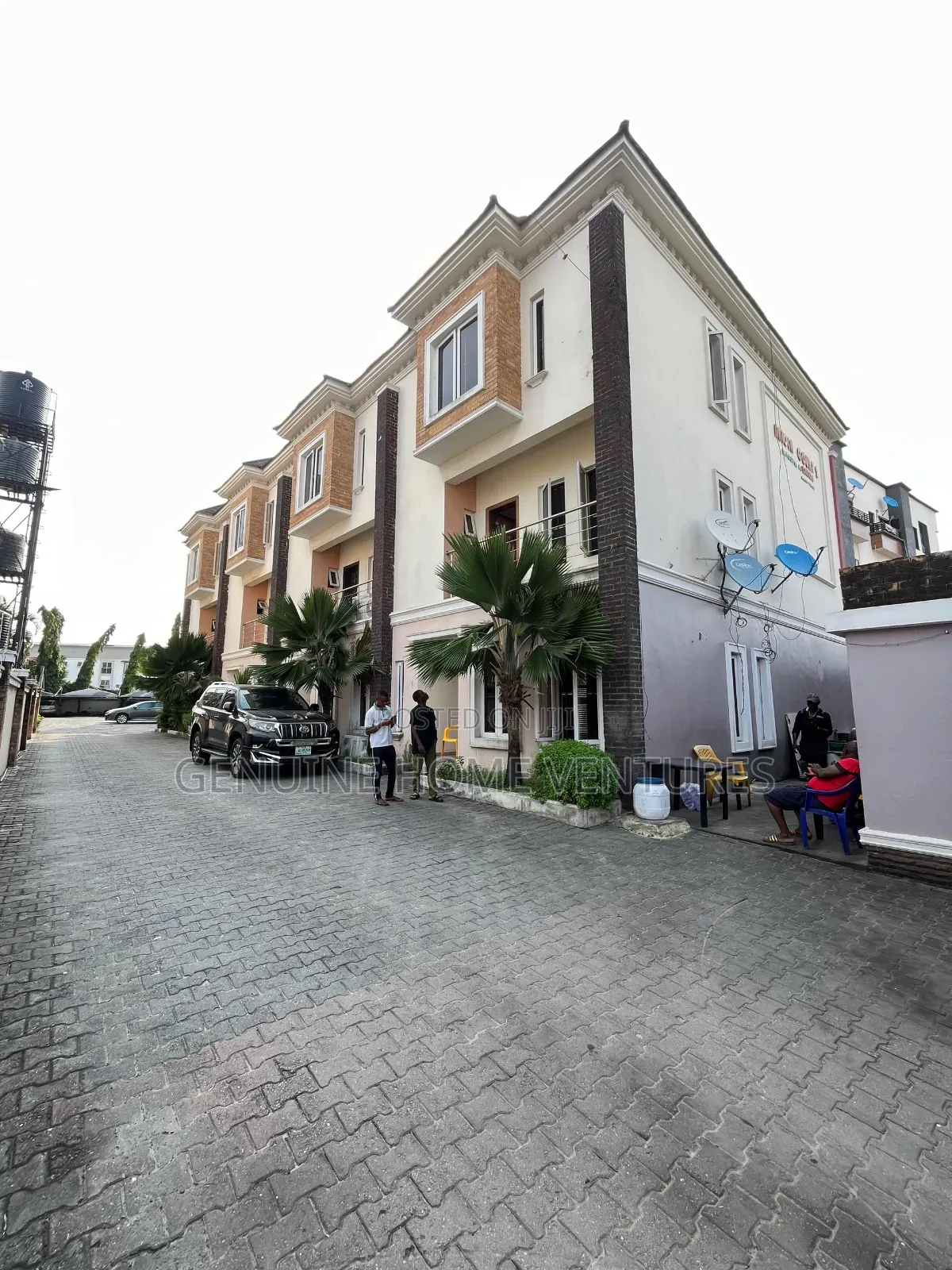 4bdrm Duplex in Osapa London for rent in Osapa london