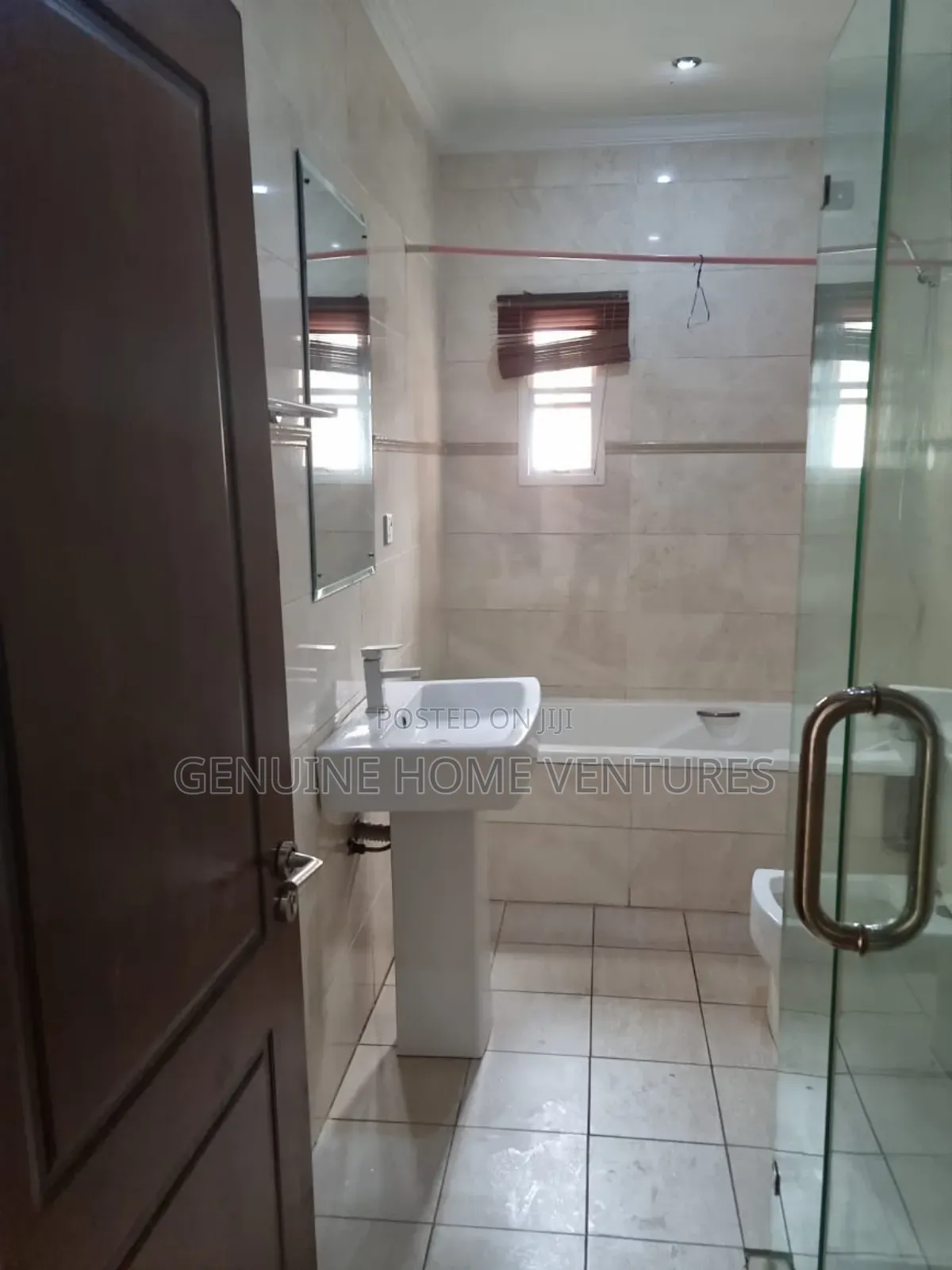 4bdrm Duplex in Osapa London for rent in Osapa london