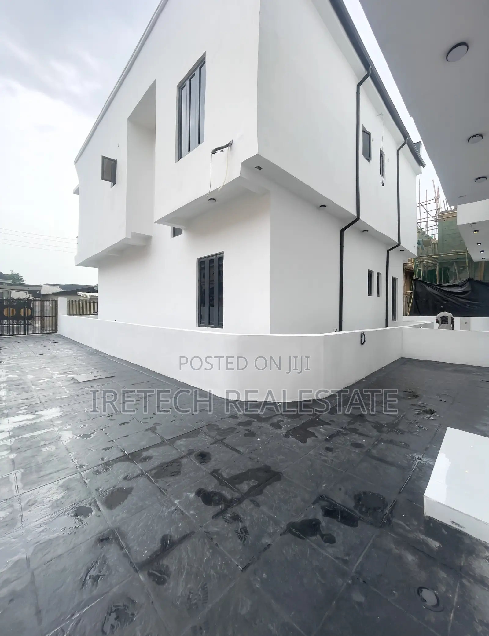 4bdrm Duplex in Ajah Blenco Axis In, Off Lekki-Epe Expressway for sale in Off Lekki-Epe Expressway