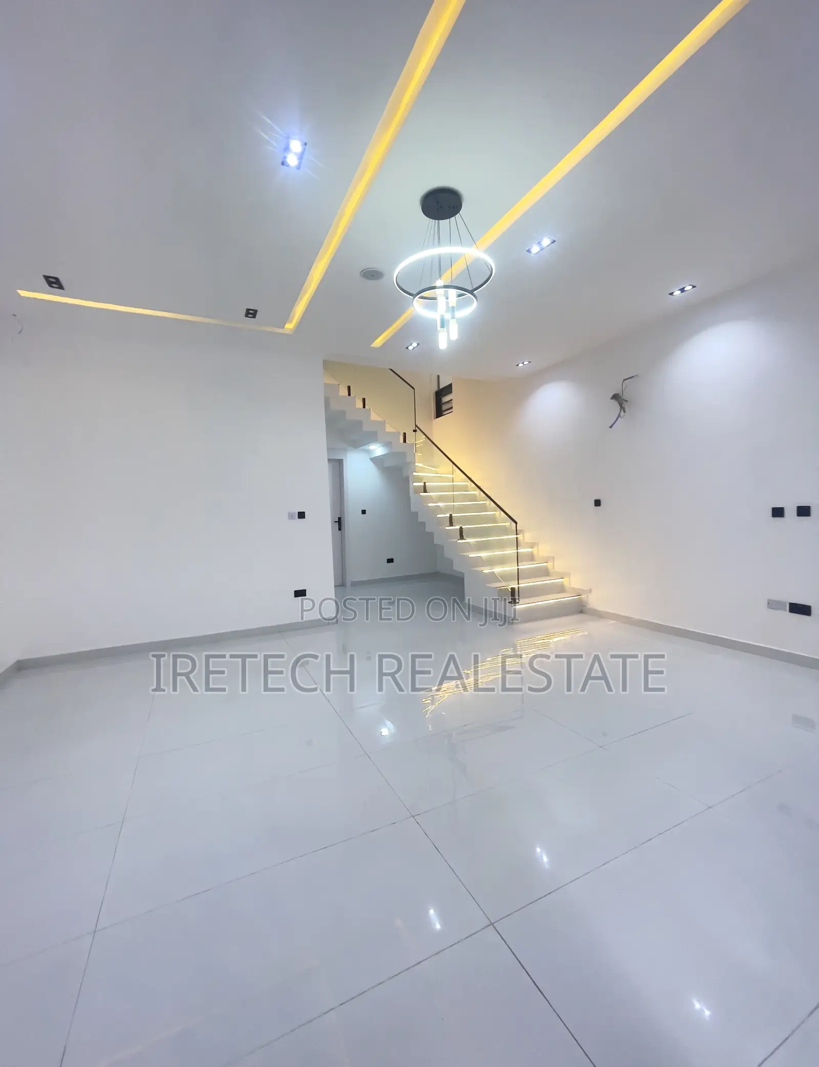 4bdrm Duplex in Ajah Blenco Axis In, Off Lekki-Epe Expressway for sale in Off Lekki-Epe Expressway
