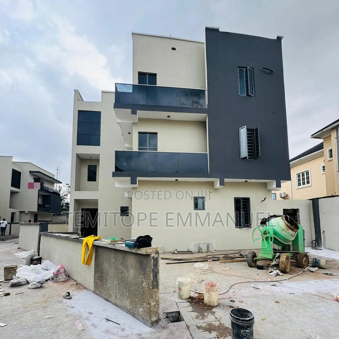 Furnished 5bdrm Duplex in By Ikeja Gra for sale in Maryland