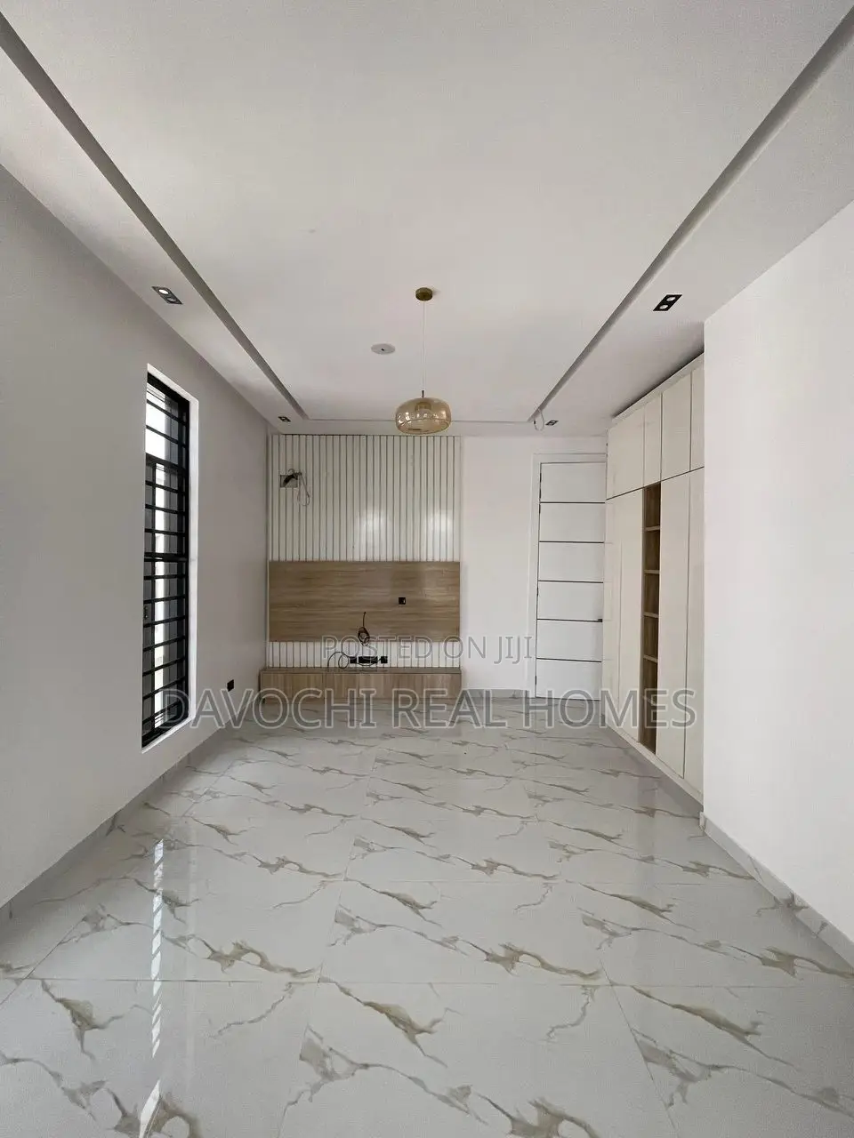 5bdrm Duplex in Osapa London for sale in Osapa london